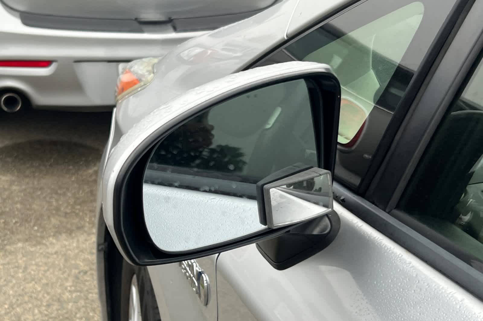 Thumbnail: 2012 Toyota Prius - 20