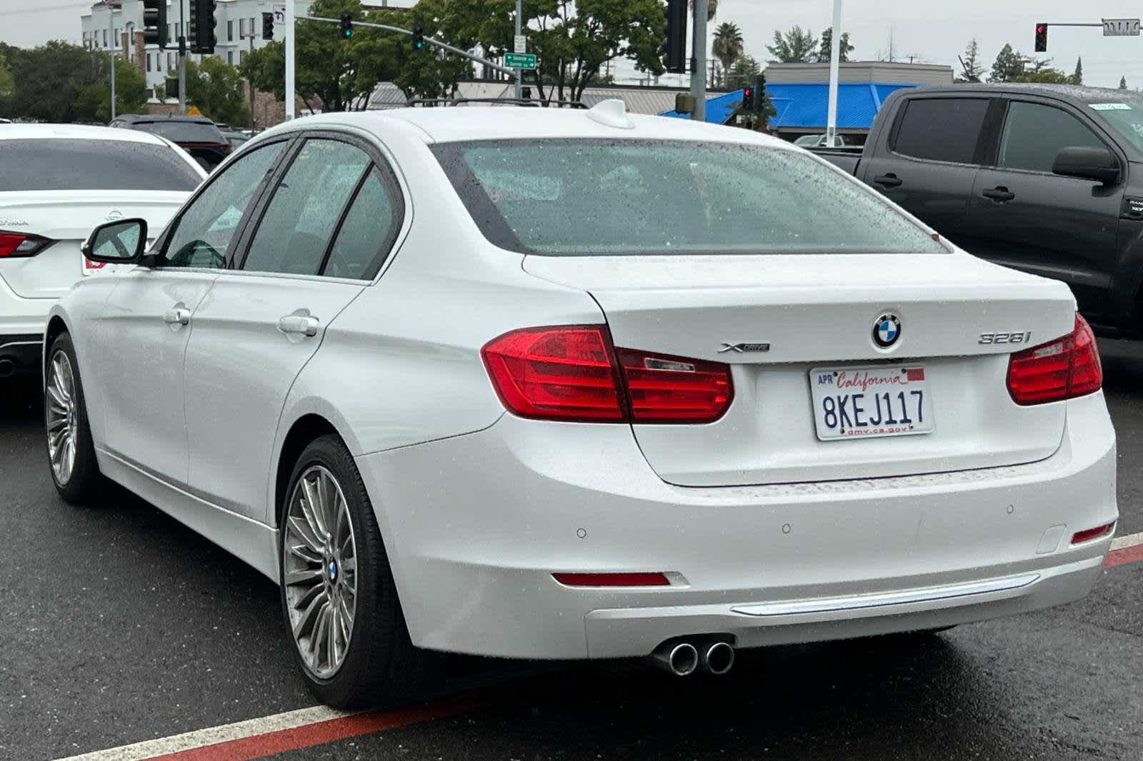 Thumbnail: 2015 BMW 3 Series - 4