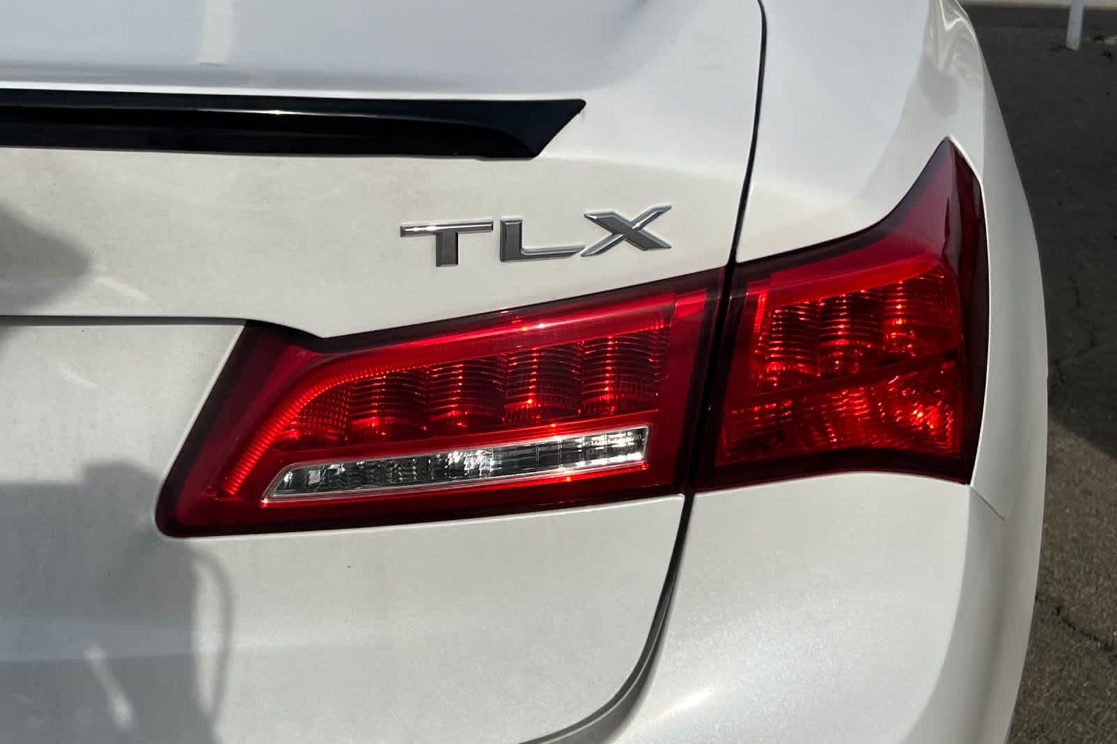 Thumbnail: 2020 Acura TLX - 17