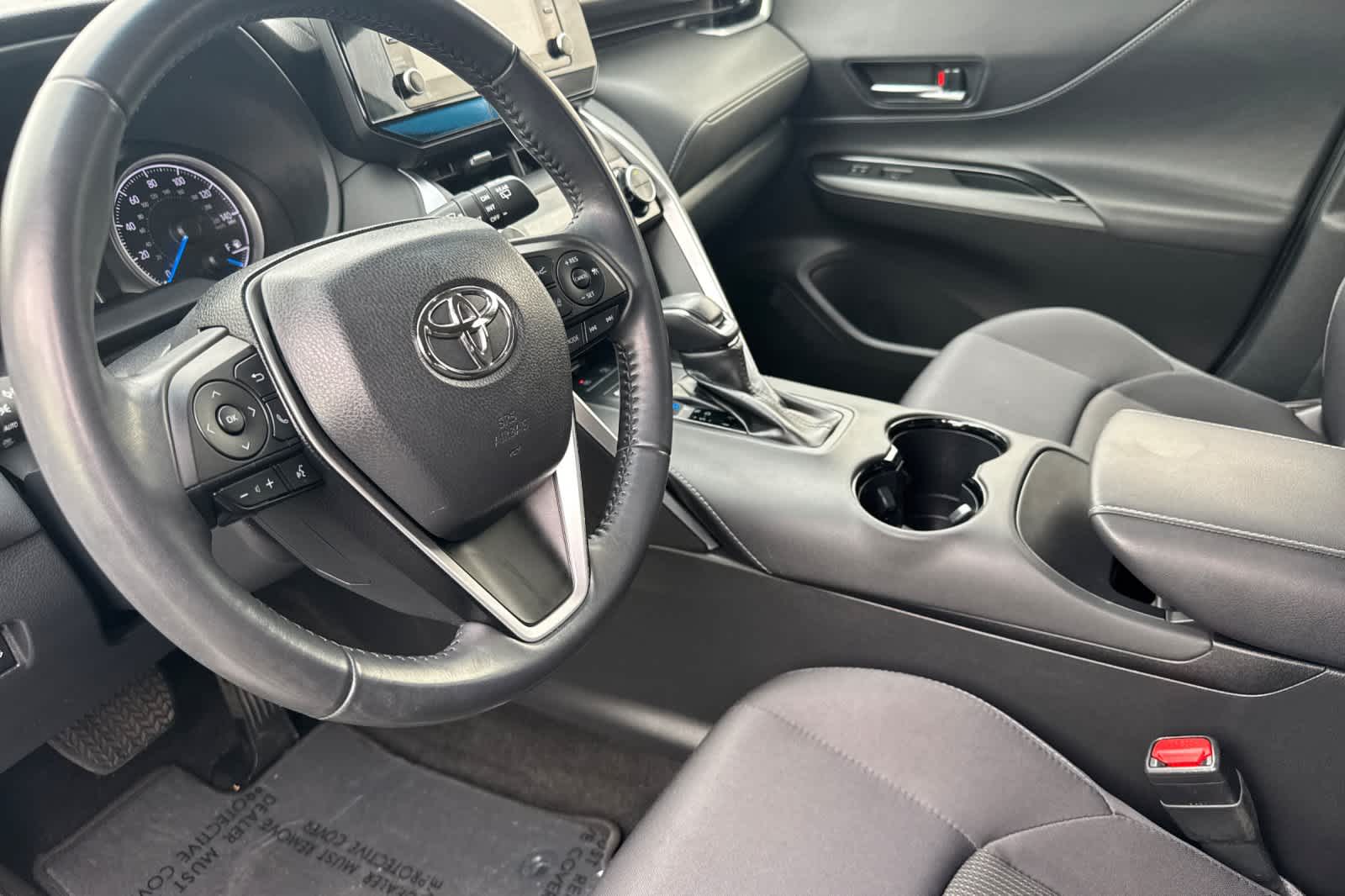 Thumbnail: 2022 Toyota Venza - 11