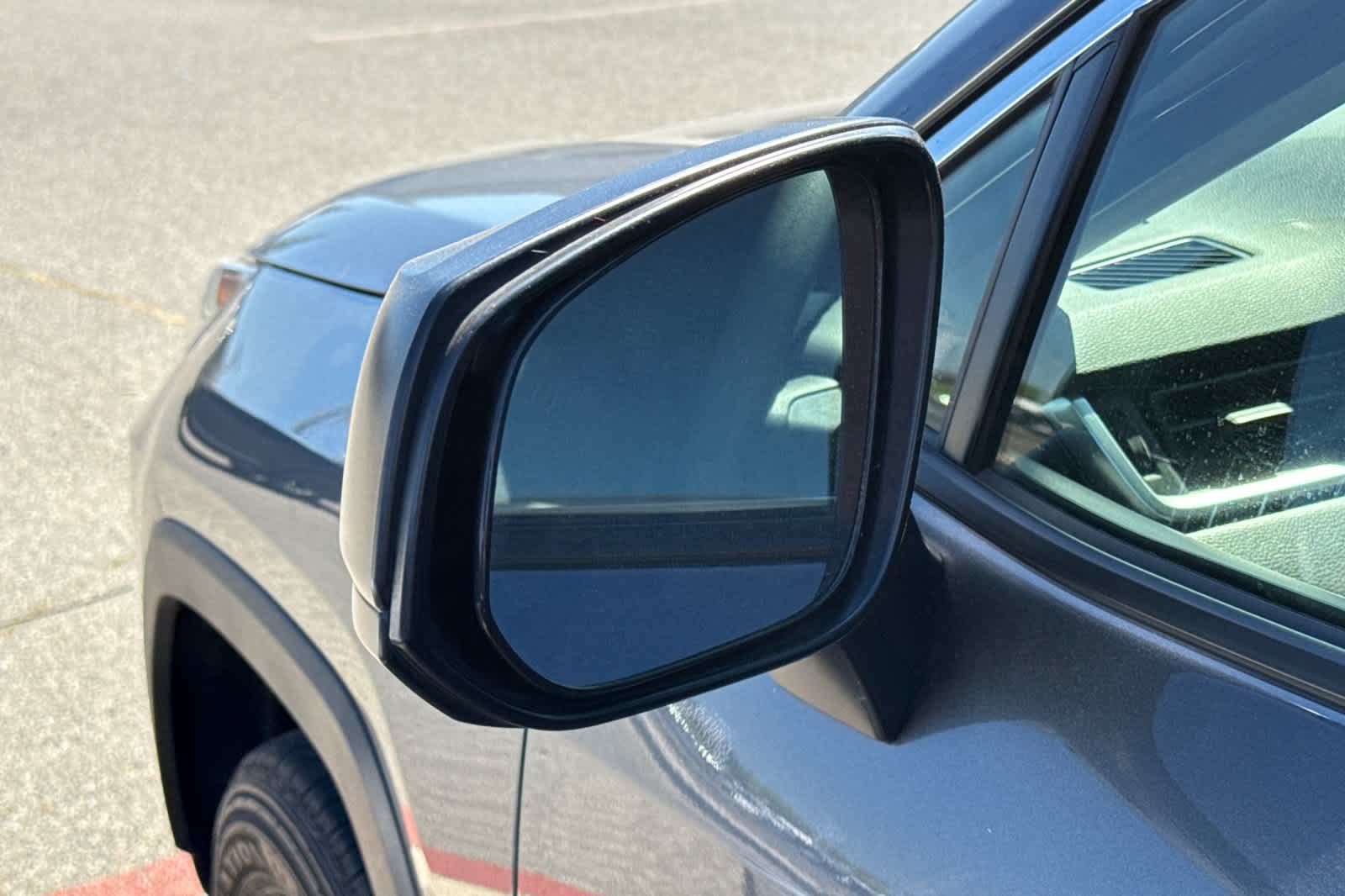 Thumbnail: 2025 Toyota RAV4 - 7