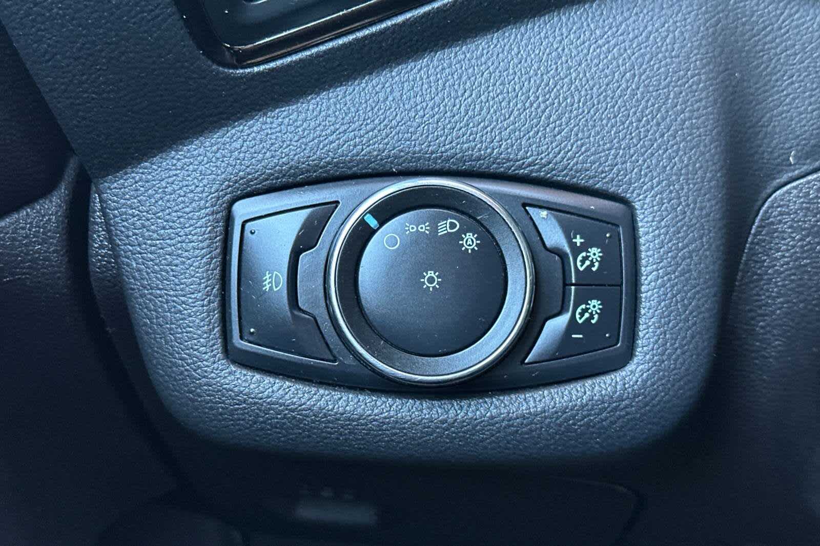 Thumbnail: 2014 Ford Escape - 30