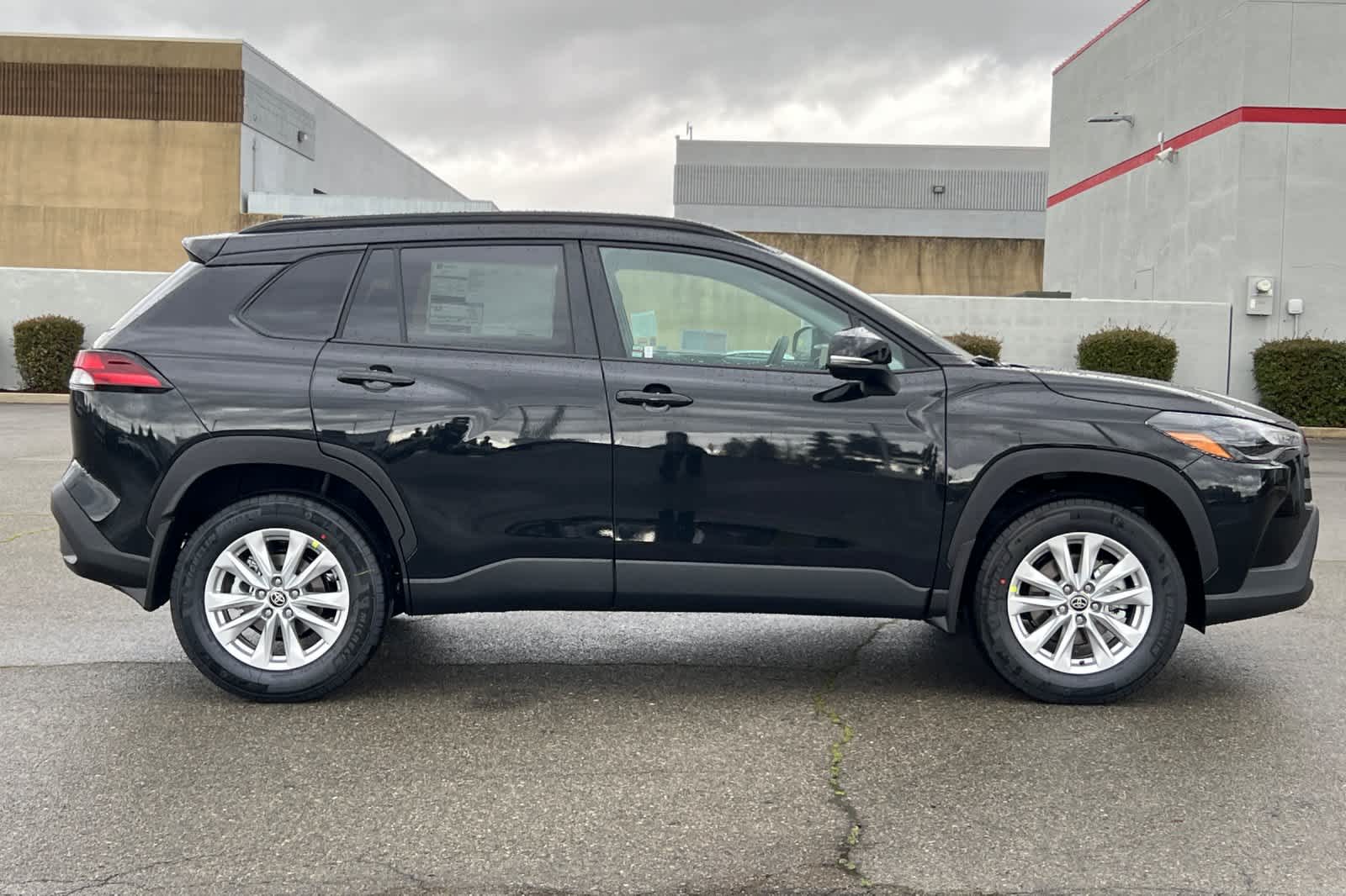 Thumbnail: 2026 Toyota Corolla Cross - 9