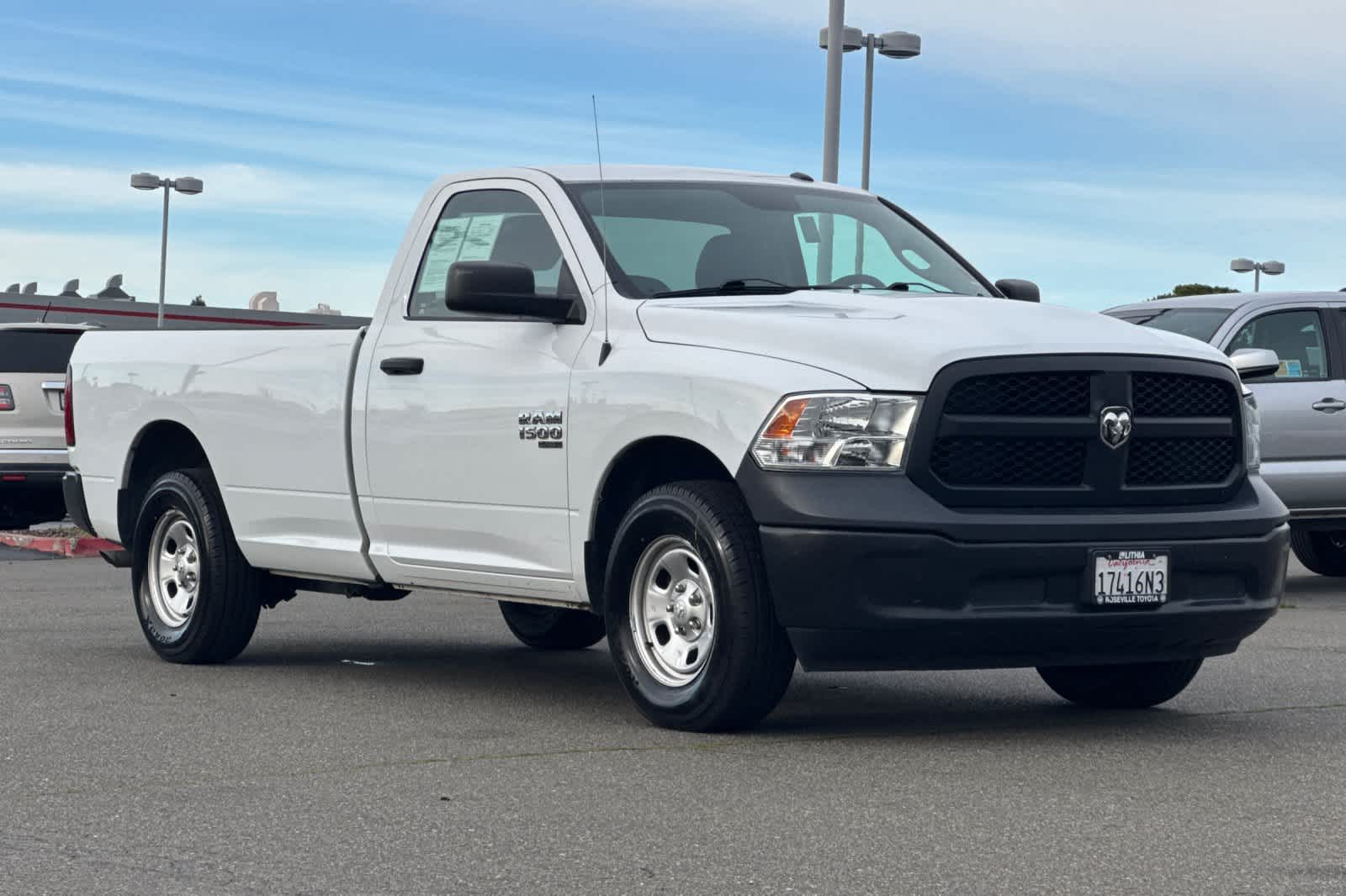 Thumbnail: 2022 RAM 1500 Classic - 4