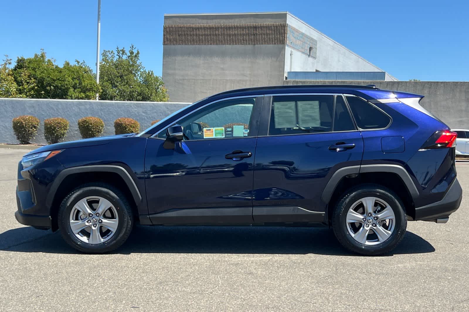 Thumbnail: 2024 Toyota RAV4 - 9