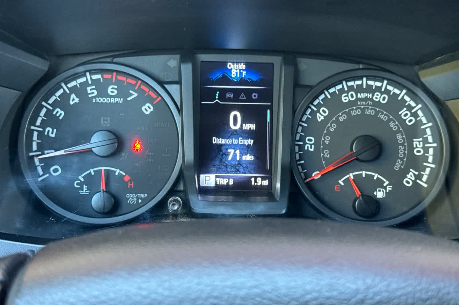 Thumbnail: 2022 Toyota Tacoma - 25