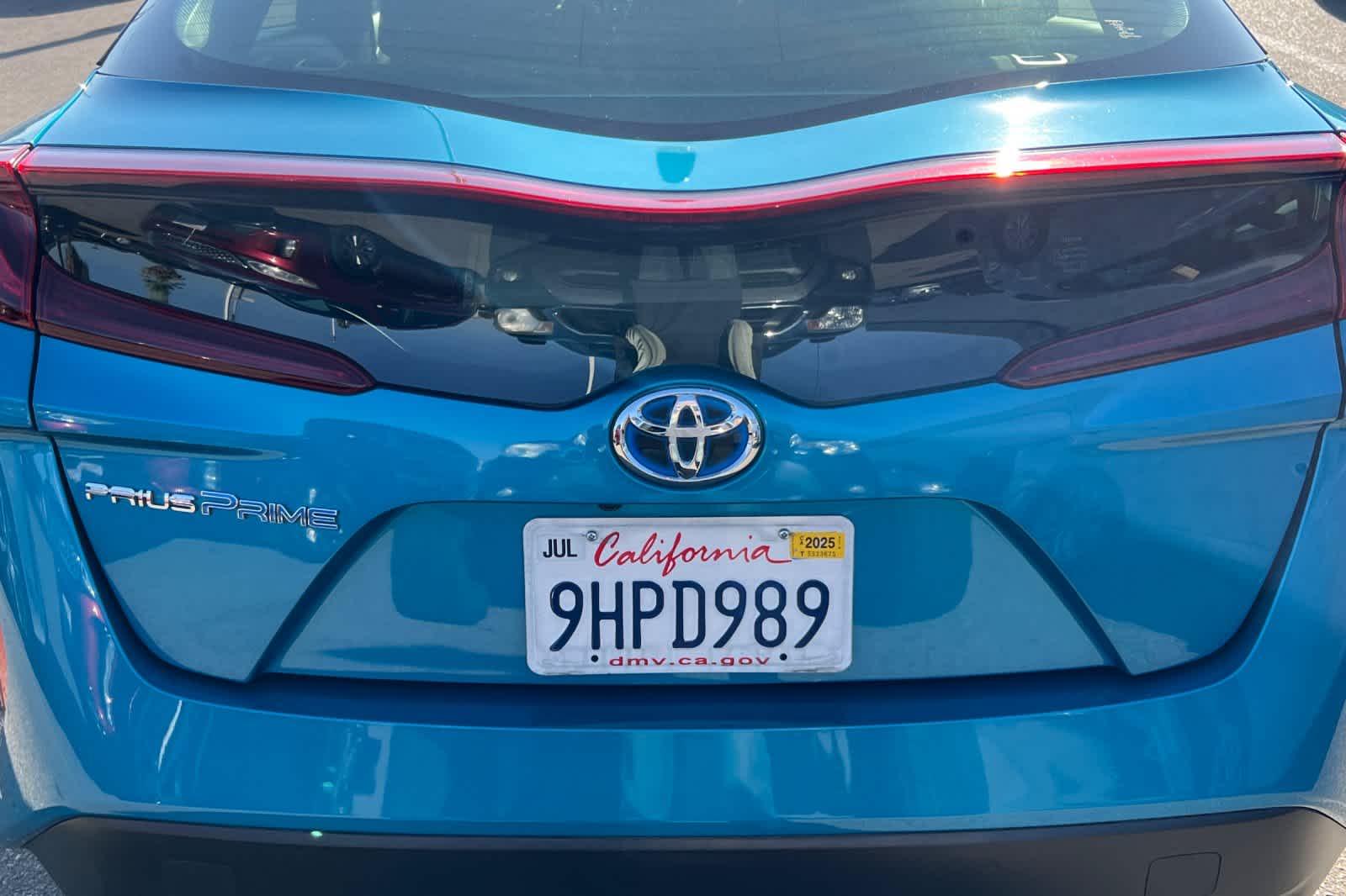Thumbnail: 2021 Toyota Prius Prime - 15