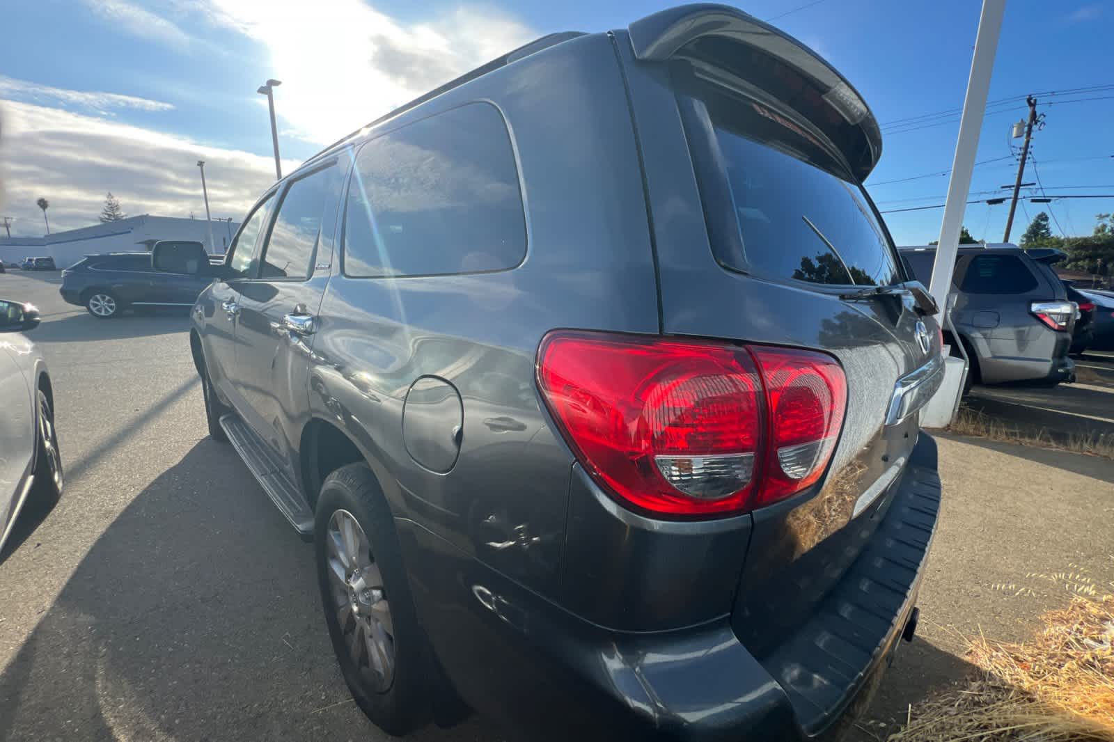 Thumbnail: 2017 Toyota Sequoia - 4