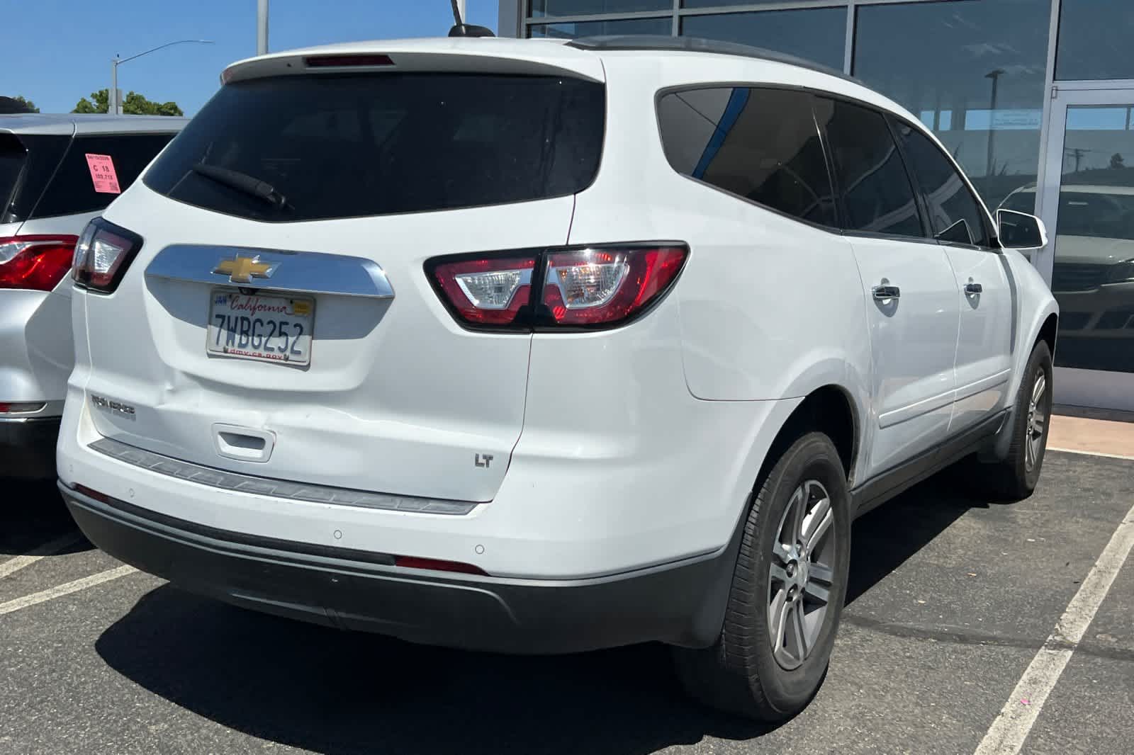 Thumbnail: 2017 Chevrolet Traverse - 4