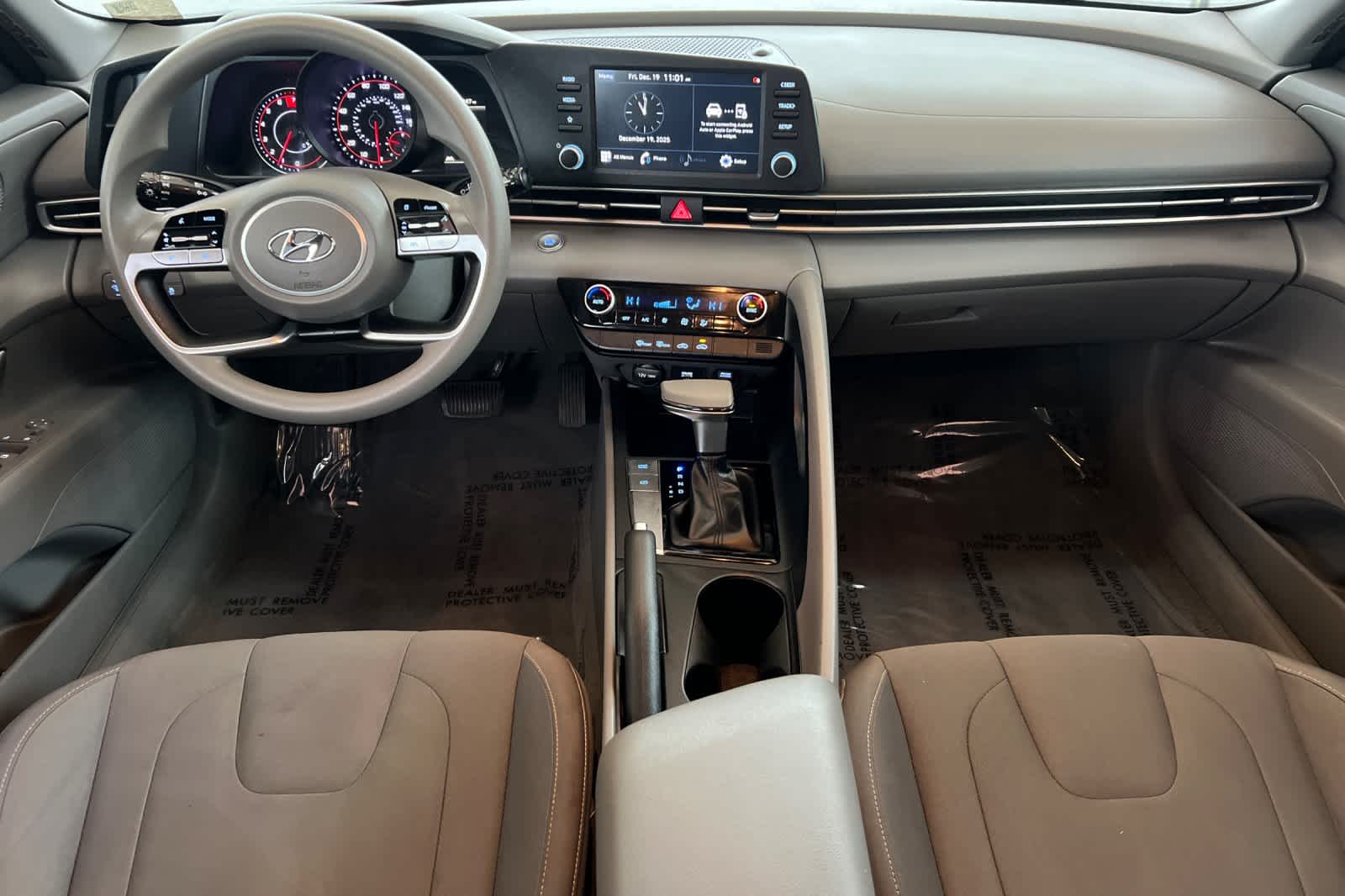 Thumbnail: 2021 Hyundai Elantra - 3