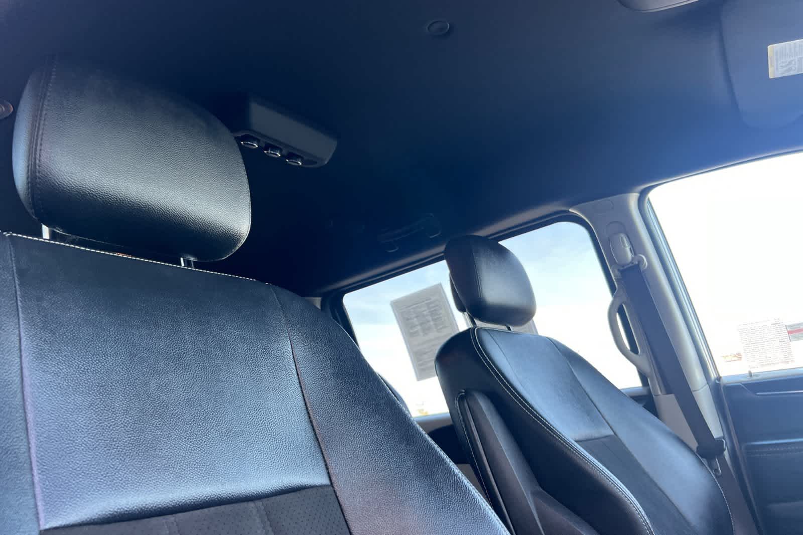 Thumbnail: 2019 Dodge Grand Caravan - 19