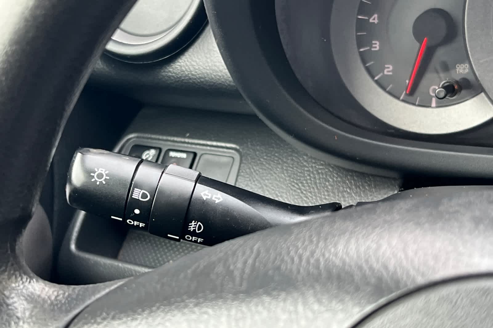 Thumbnail: 2006 Toyota RAV4 - 23