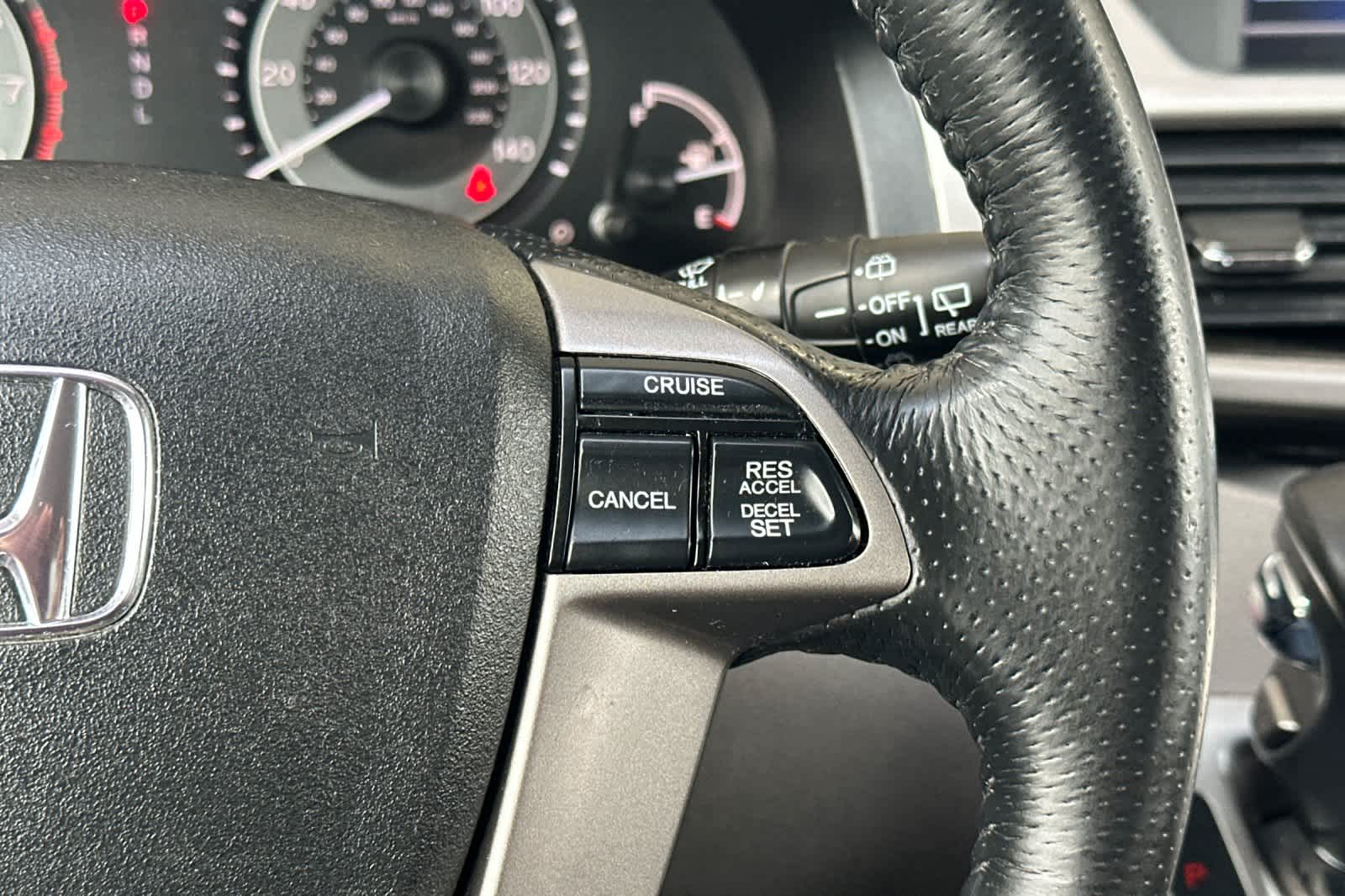 Thumbnail: 2016 Honda Odyssey - 28