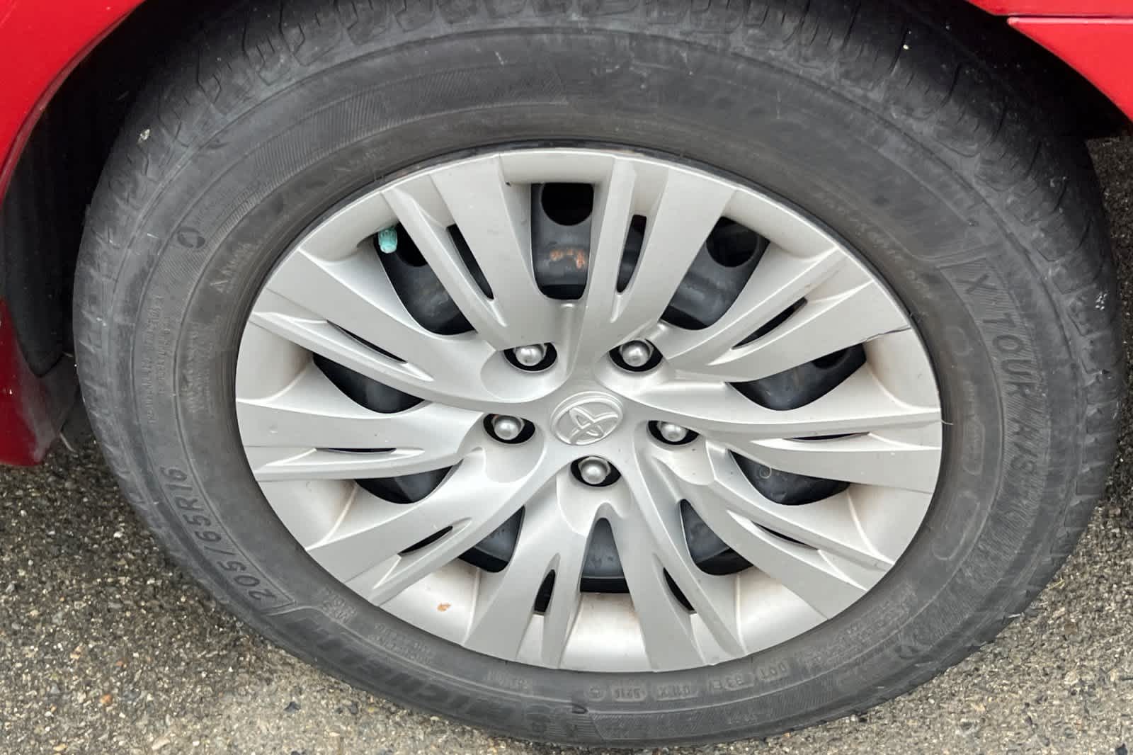 Thumbnail: 2012 Toyota Camry - 17