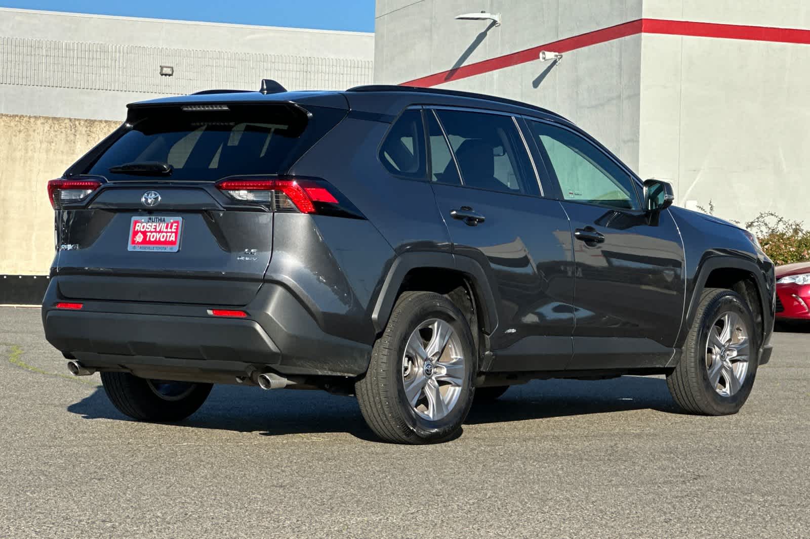 Thumbnail: 2025 Toyota RAV4 - 2