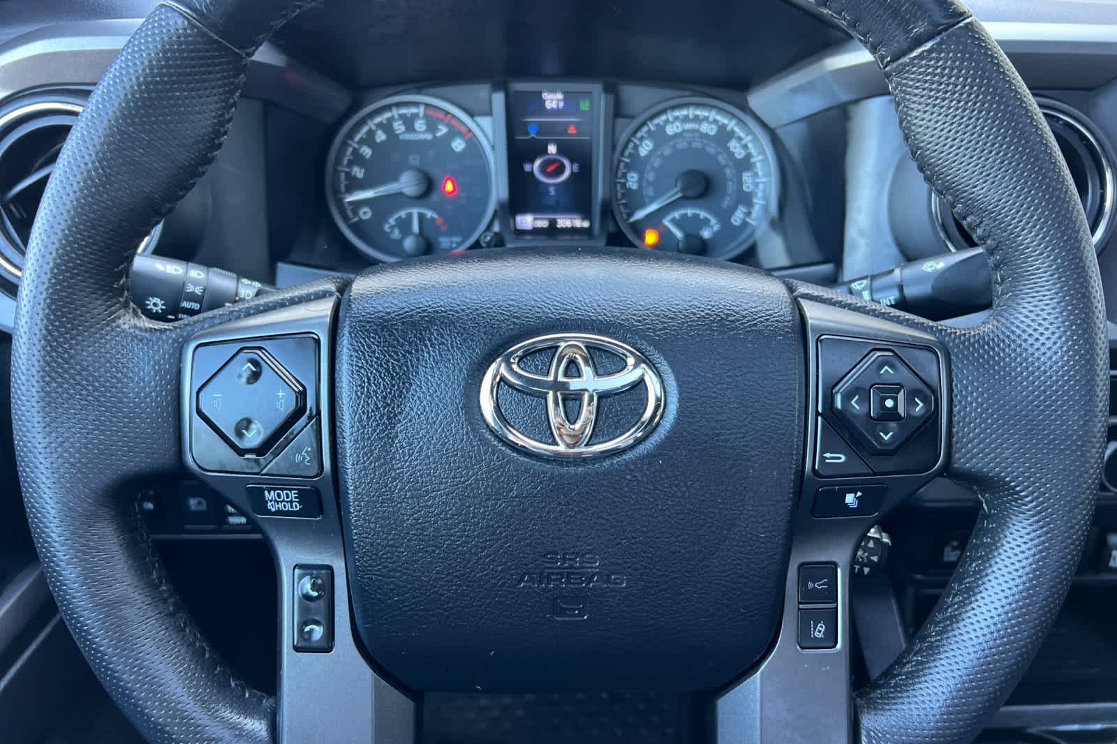 Thumbnail: 2023 Toyota Tacoma - 25