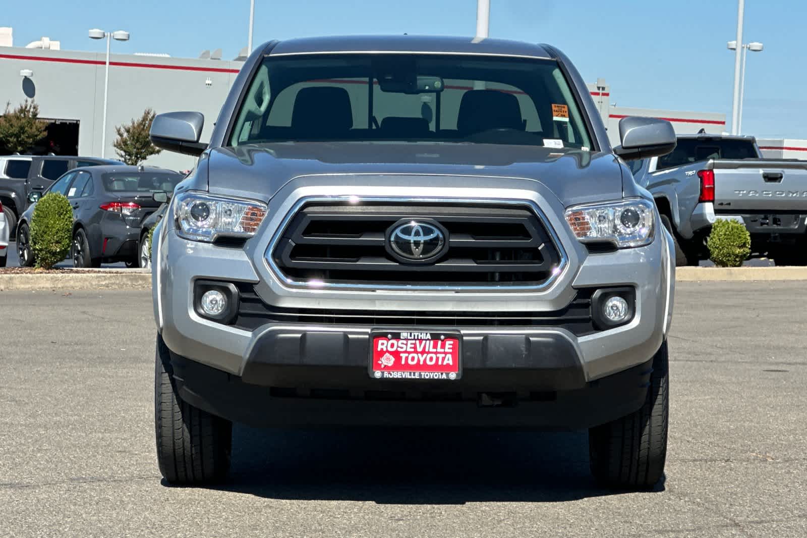 Thumbnail: 2023 Toyota Tacoma - 10