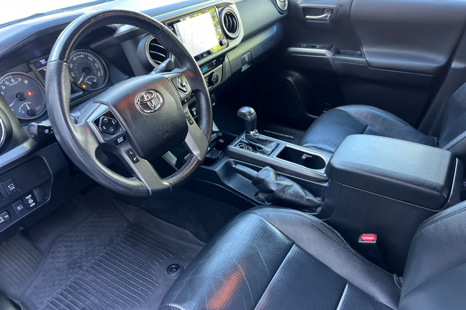 Thumbnail: 2021 Toyota Tacoma - 11