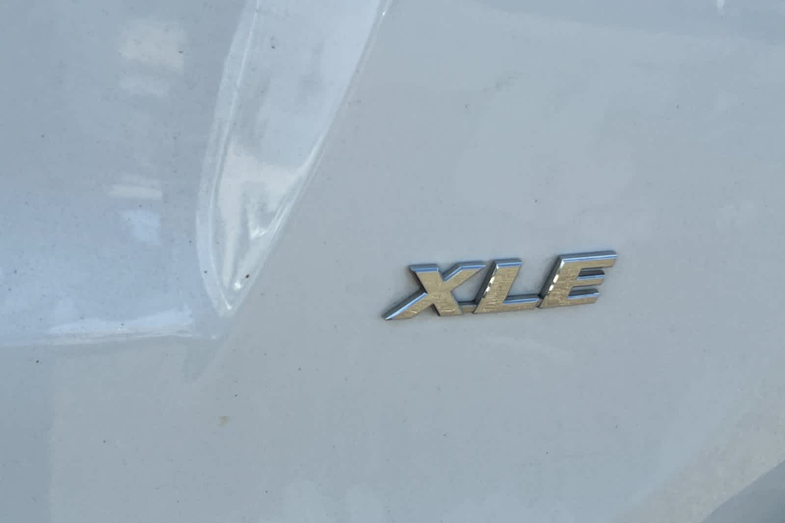 Thumbnail: 2014 Toyota RAV4 - 4