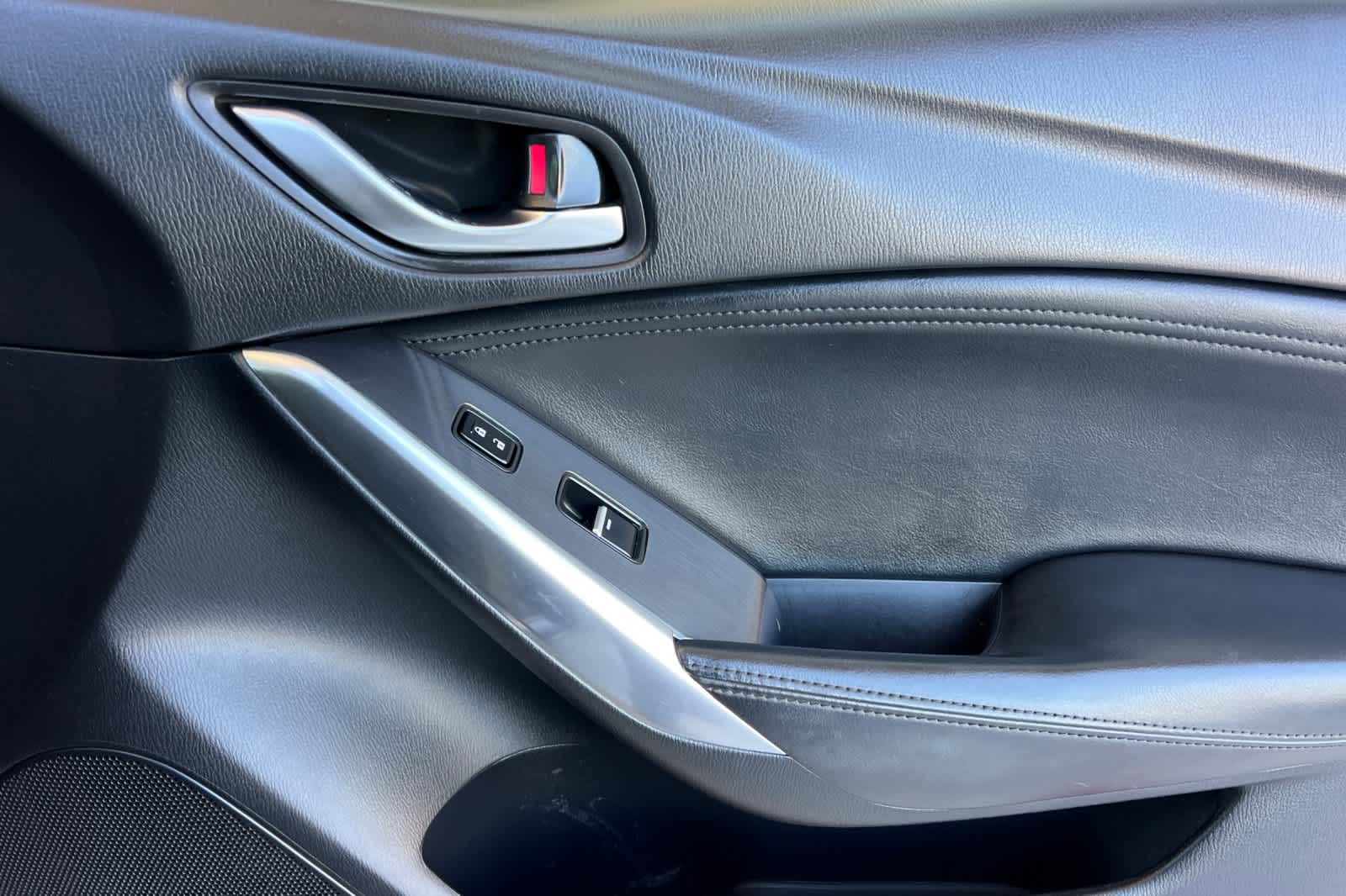 Thumbnail: 2016 Mazda Mazda6 - 18