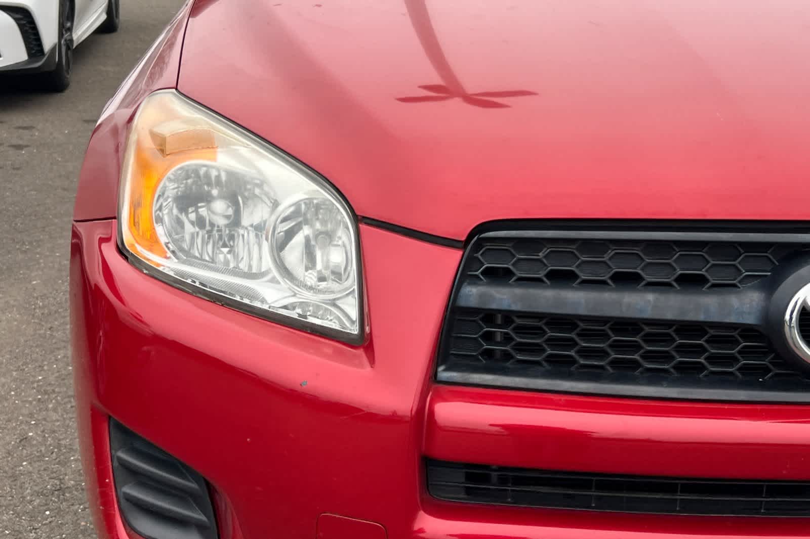 Thumbnail: 2012 Toyota RAV4 - 8