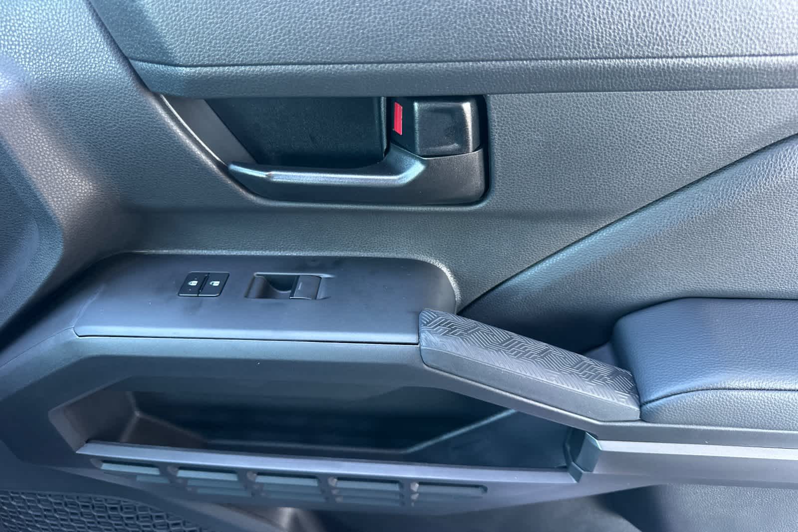 Thumbnail: 2025 Toyota Tacoma - 17