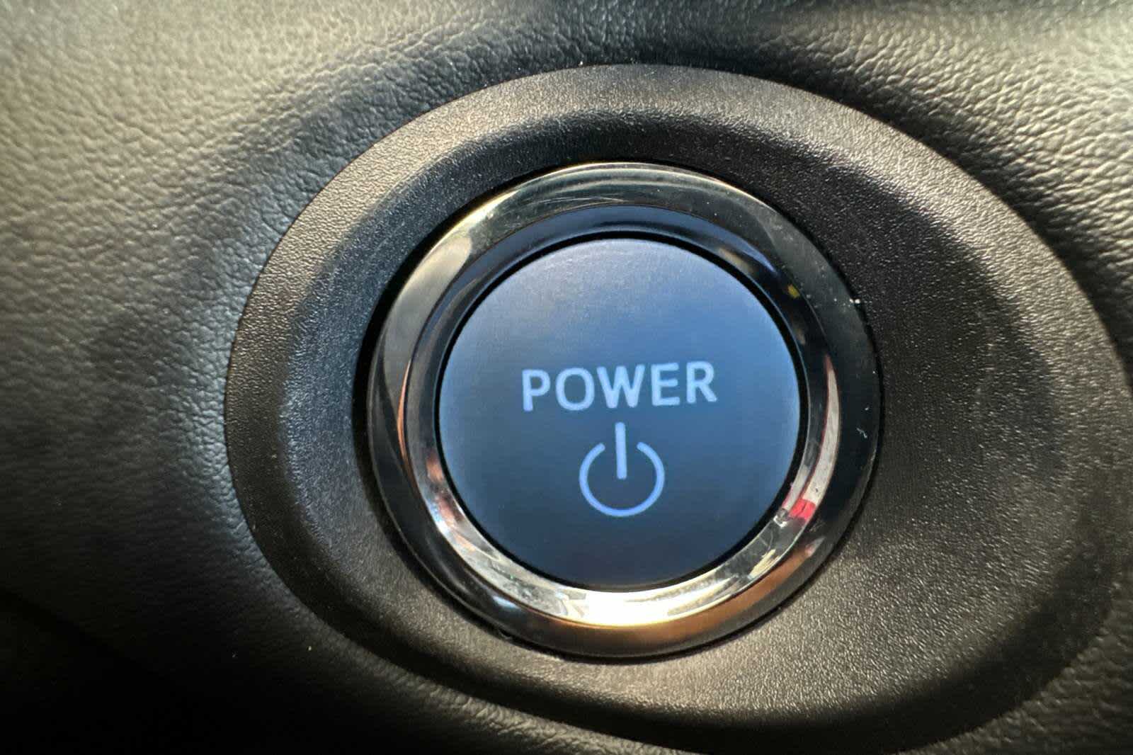 Thumbnail: 2021 Toyota Mirai - 24