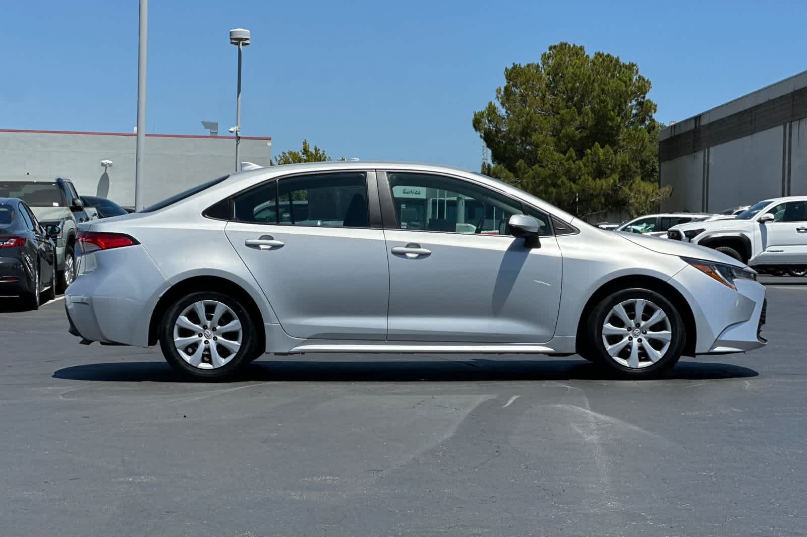 Thumbnail: 2023 Toyota Corolla - 6