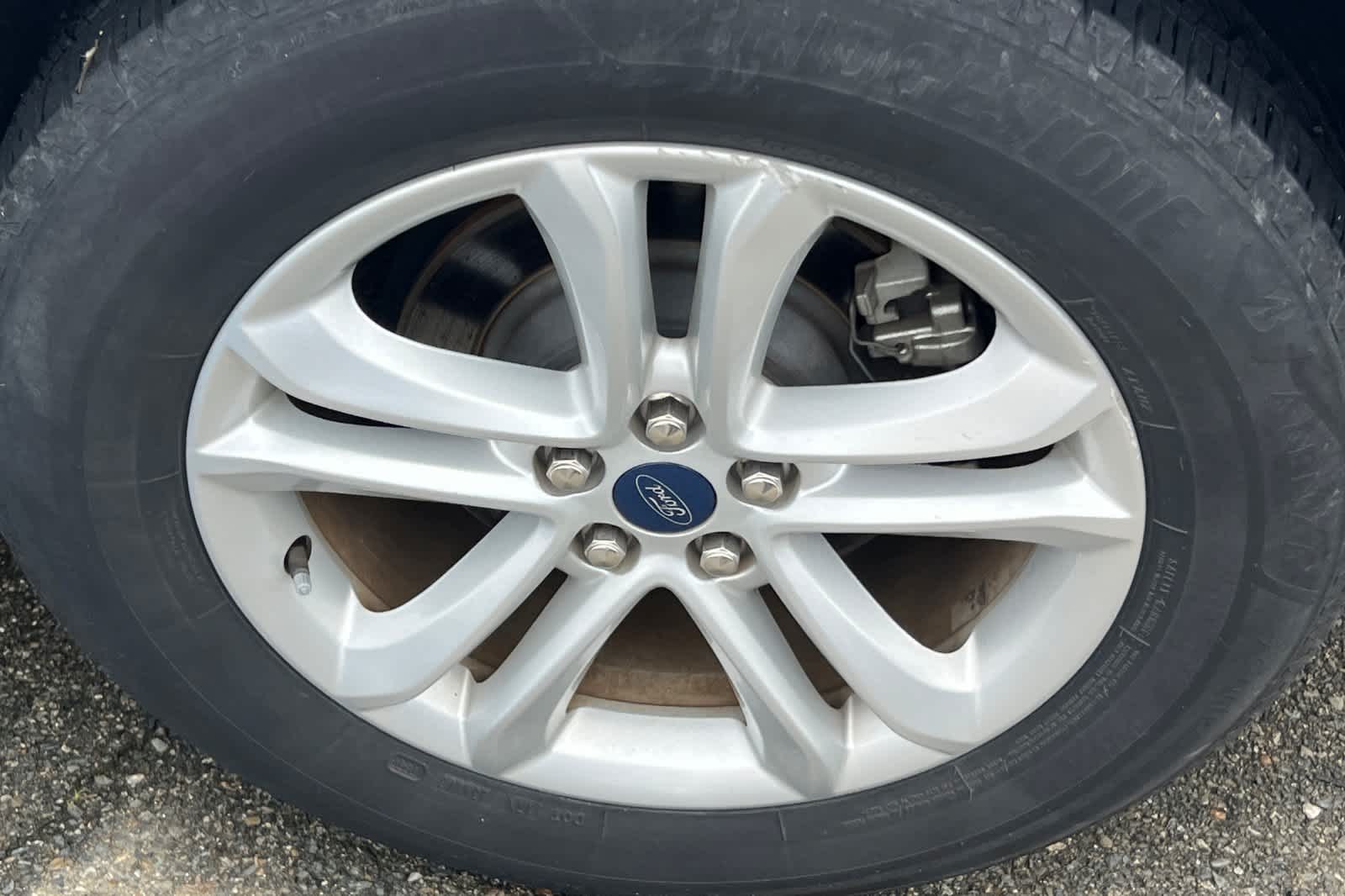 Thumbnail: 2020 Ford Edge - 18