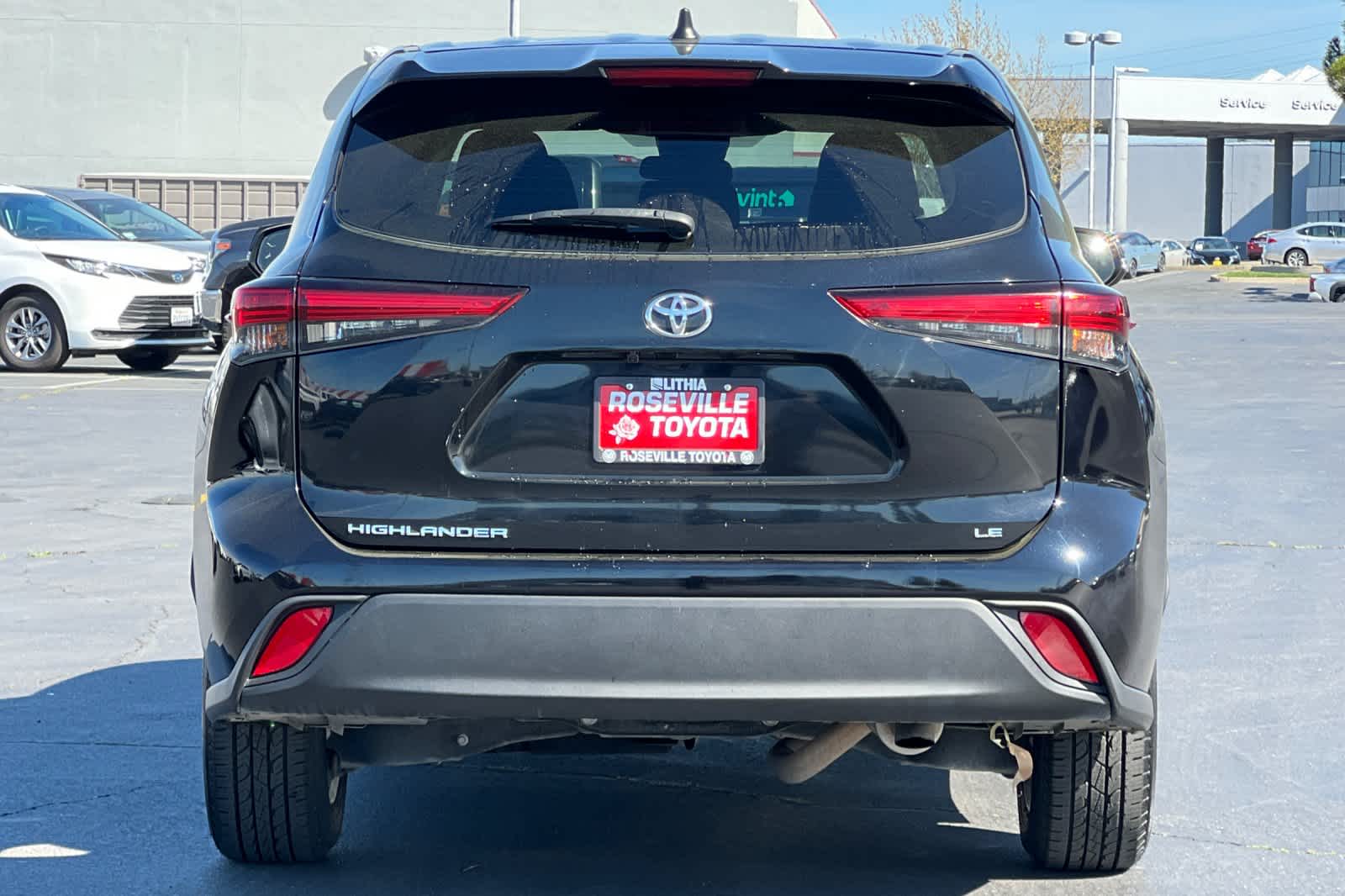 Thumbnail: 2023 Toyota Highlander - 8