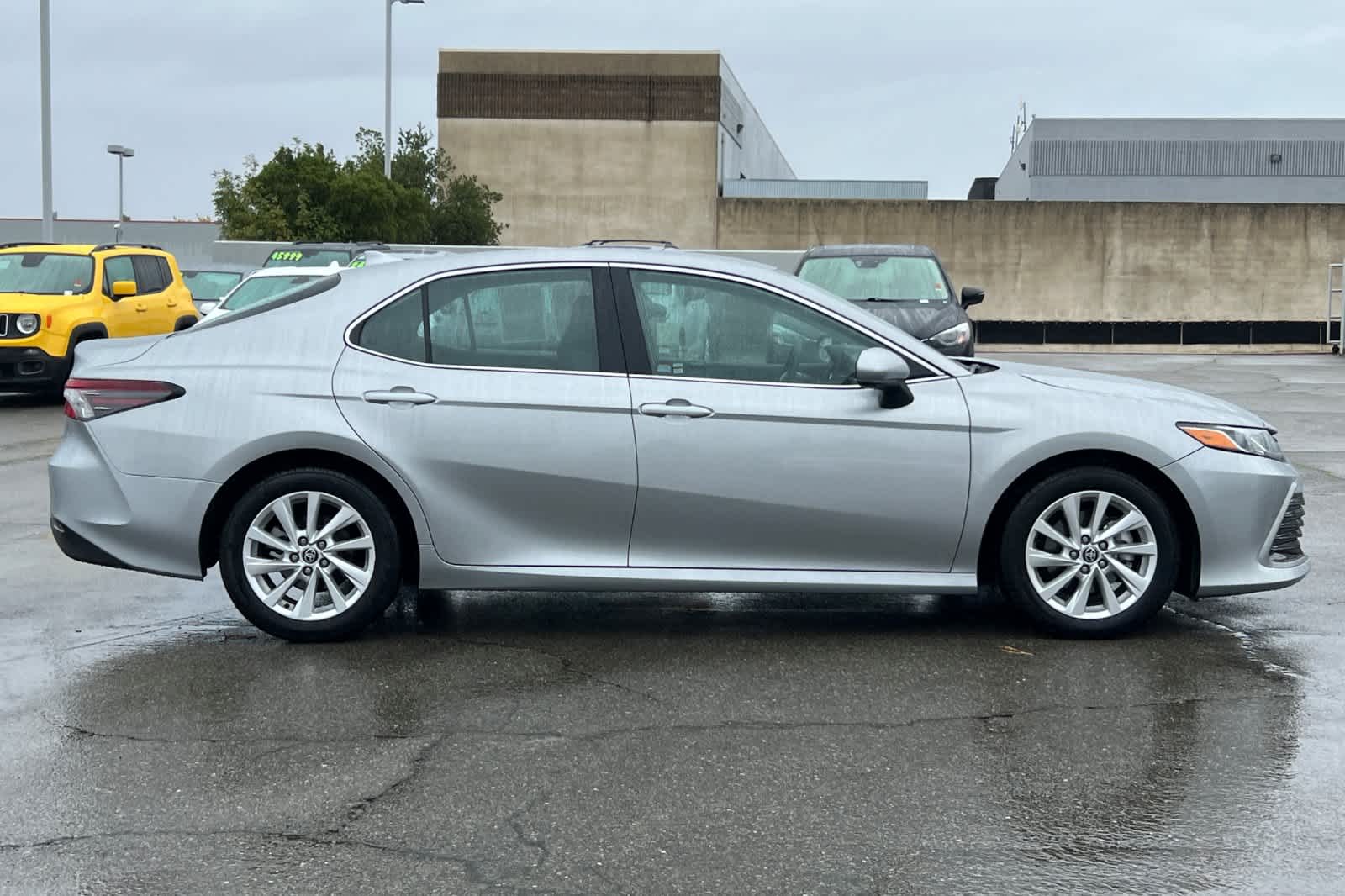 Thumbnail: 2024 Toyota Camry - 6