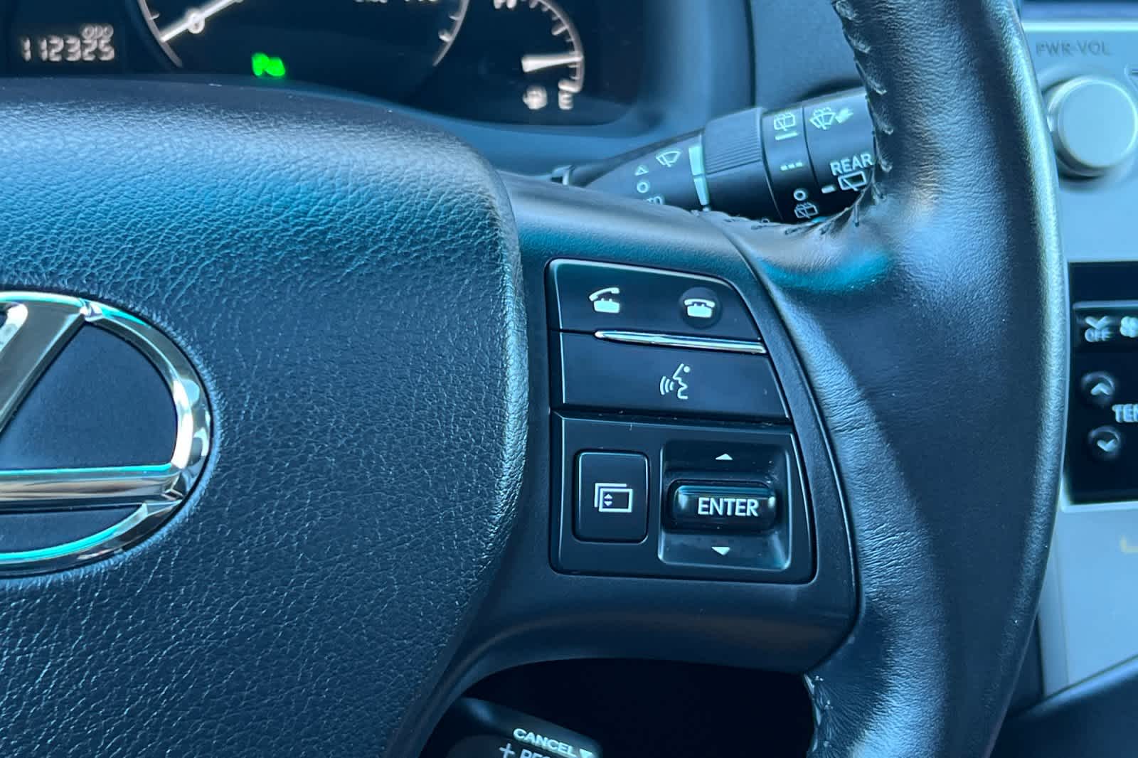 Thumbnail: 2011 Lexus RX - 28