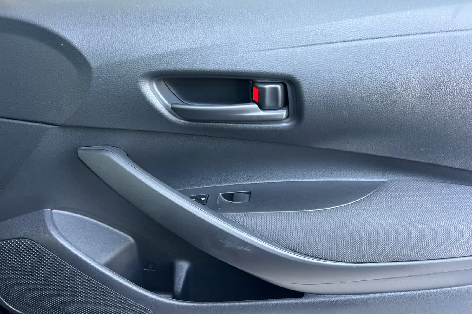 Thumbnail: 2023 Toyota Corolla - 17