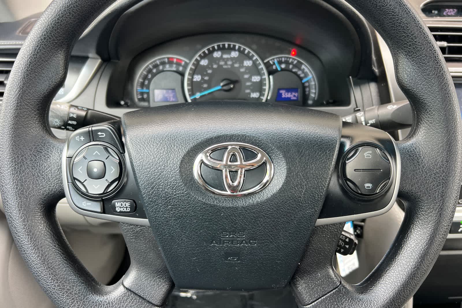 Thumbnail: 2013 Toyota Camry - 22