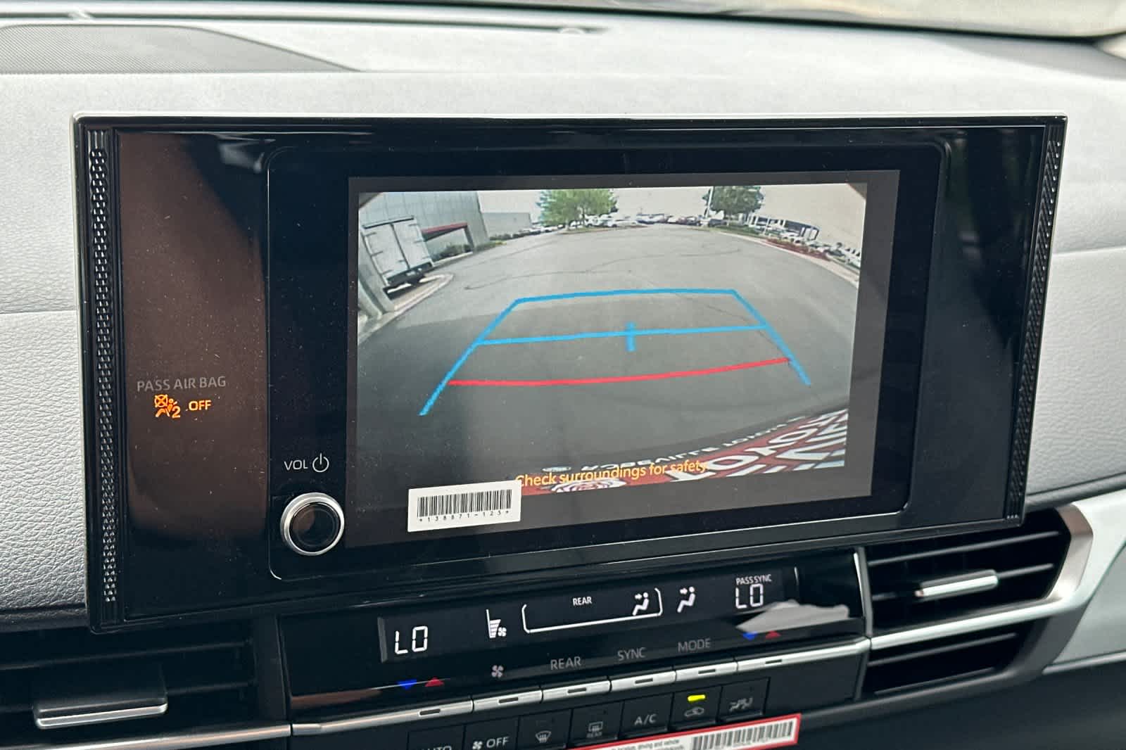 Thumbnail: 2026 Toyota Sienna - 22