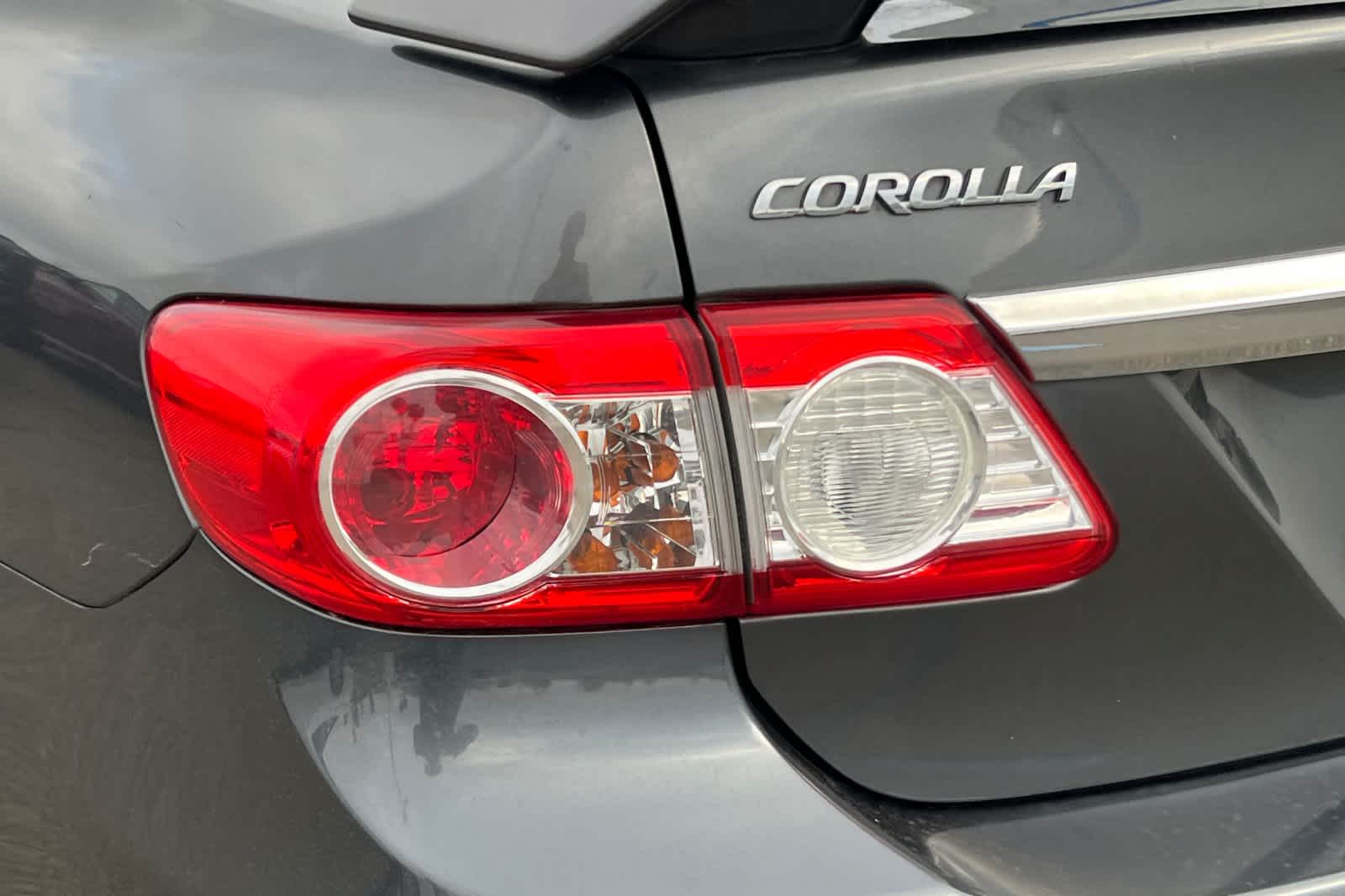 Thumbnail: 2011 Toyota Corolla - 15