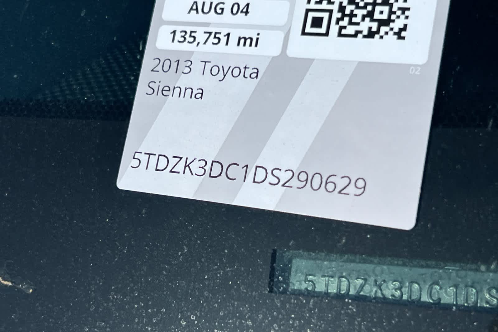 Thumbnail: 2013 Toyota Sienna - 22