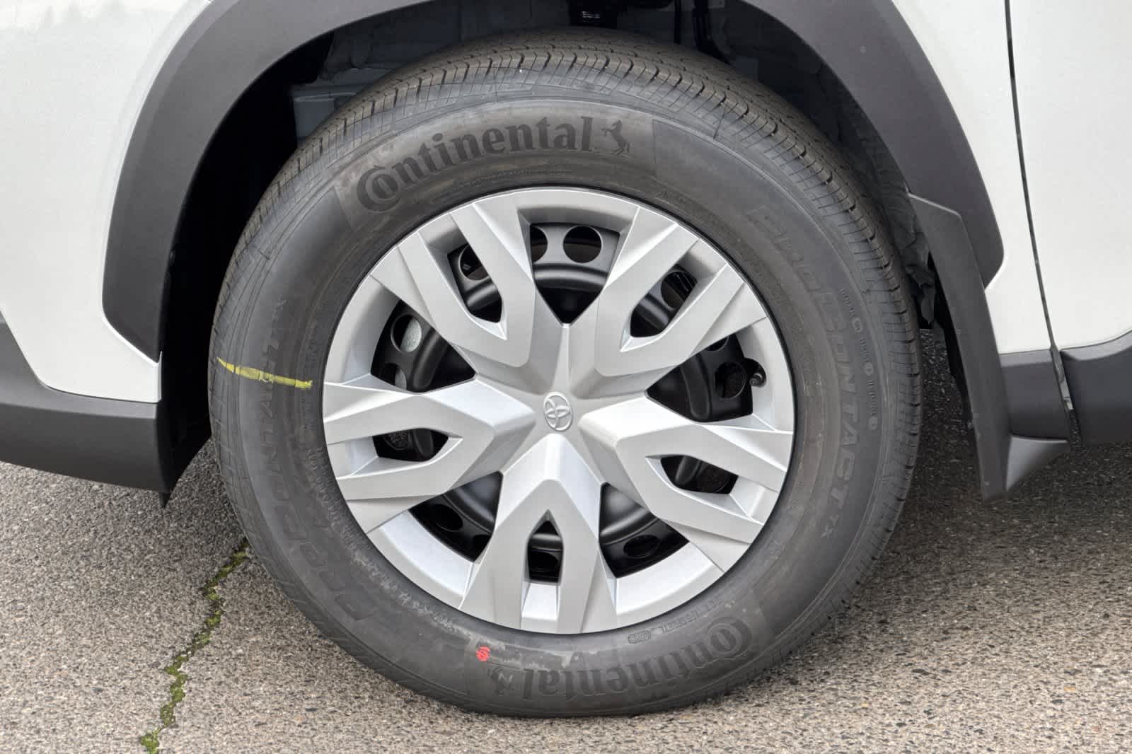 Thumbnail: 2026 Toyota Corolla Cross - 31