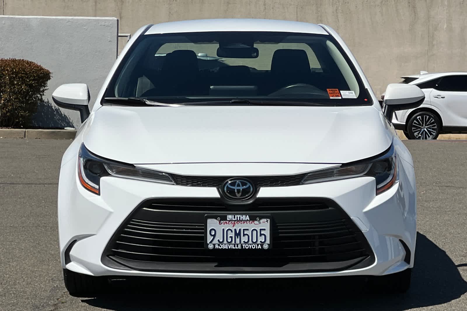 Thumbnail: 2024 Toyota Corolla - 10