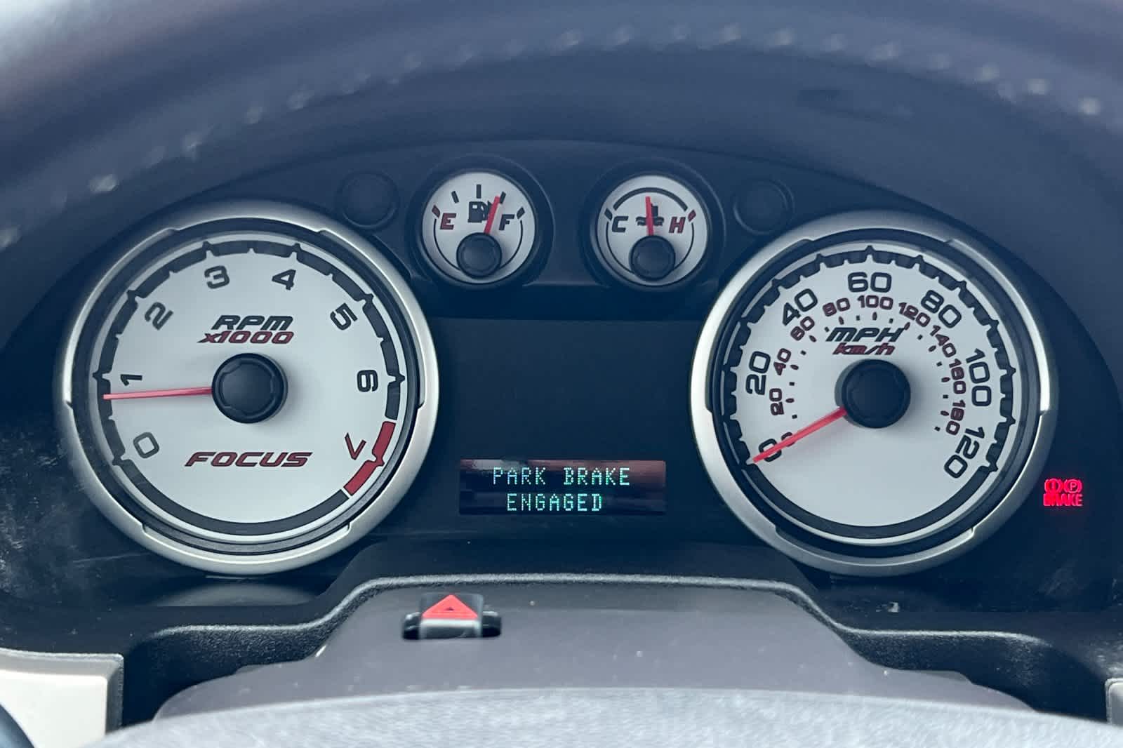 Thumbnail: 2009 Ford Focus - 24