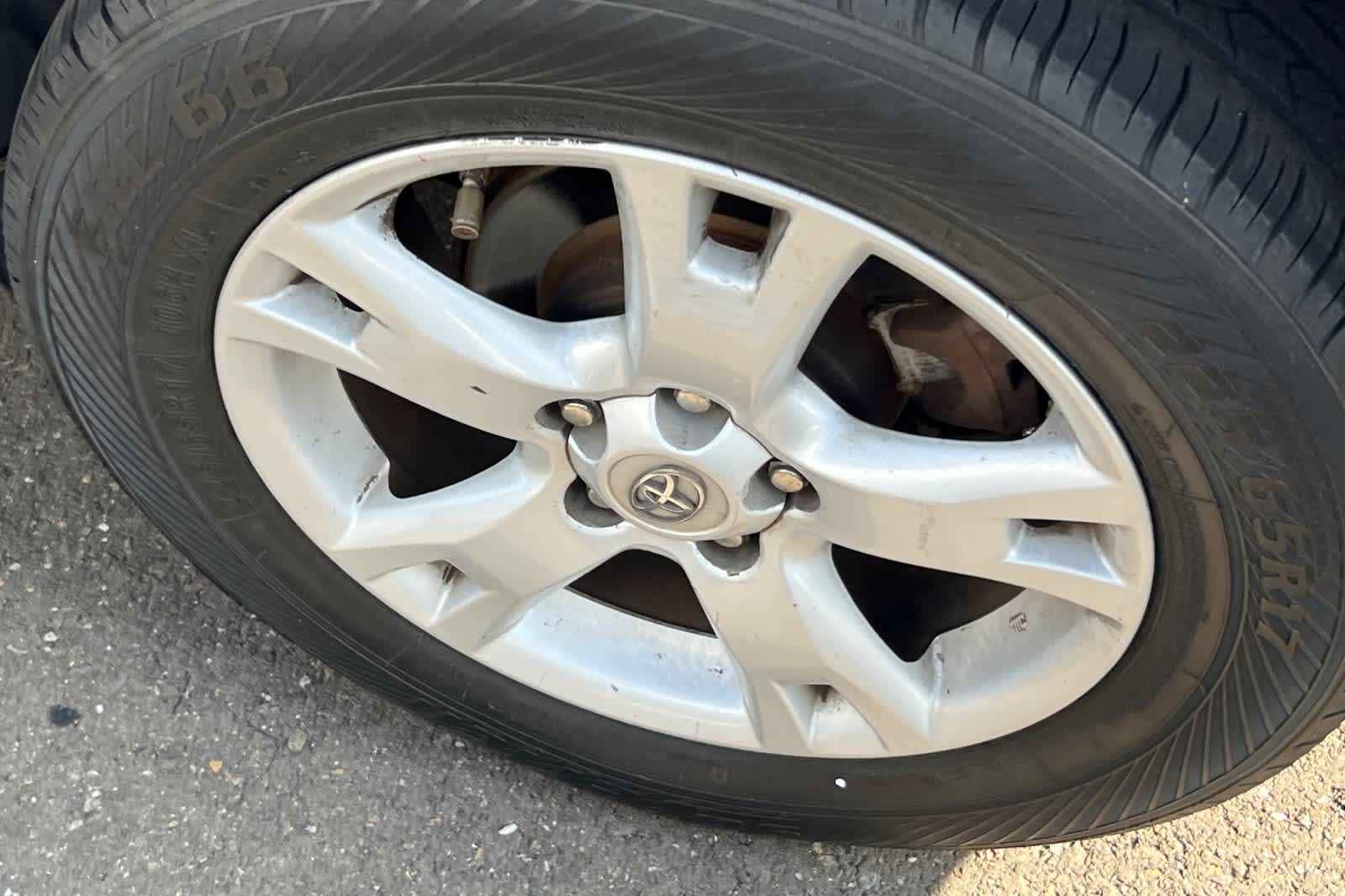 2012 Toyota RAV4 Base 17