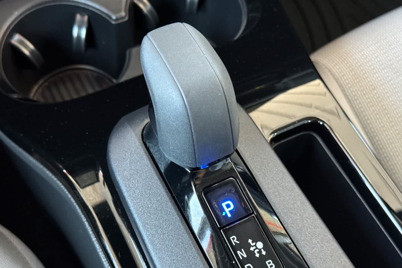 Thumbnail: 2024 Toyota Prius - 22