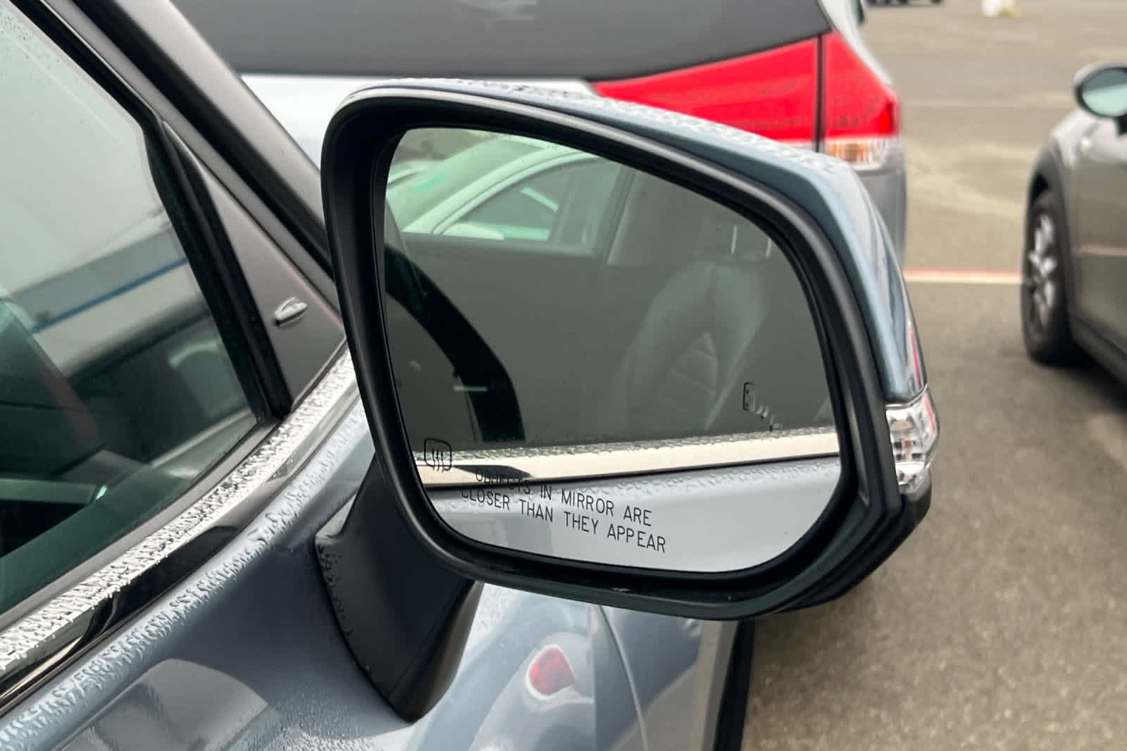 Thumbnail: 2023 Toyota Highlander - 13