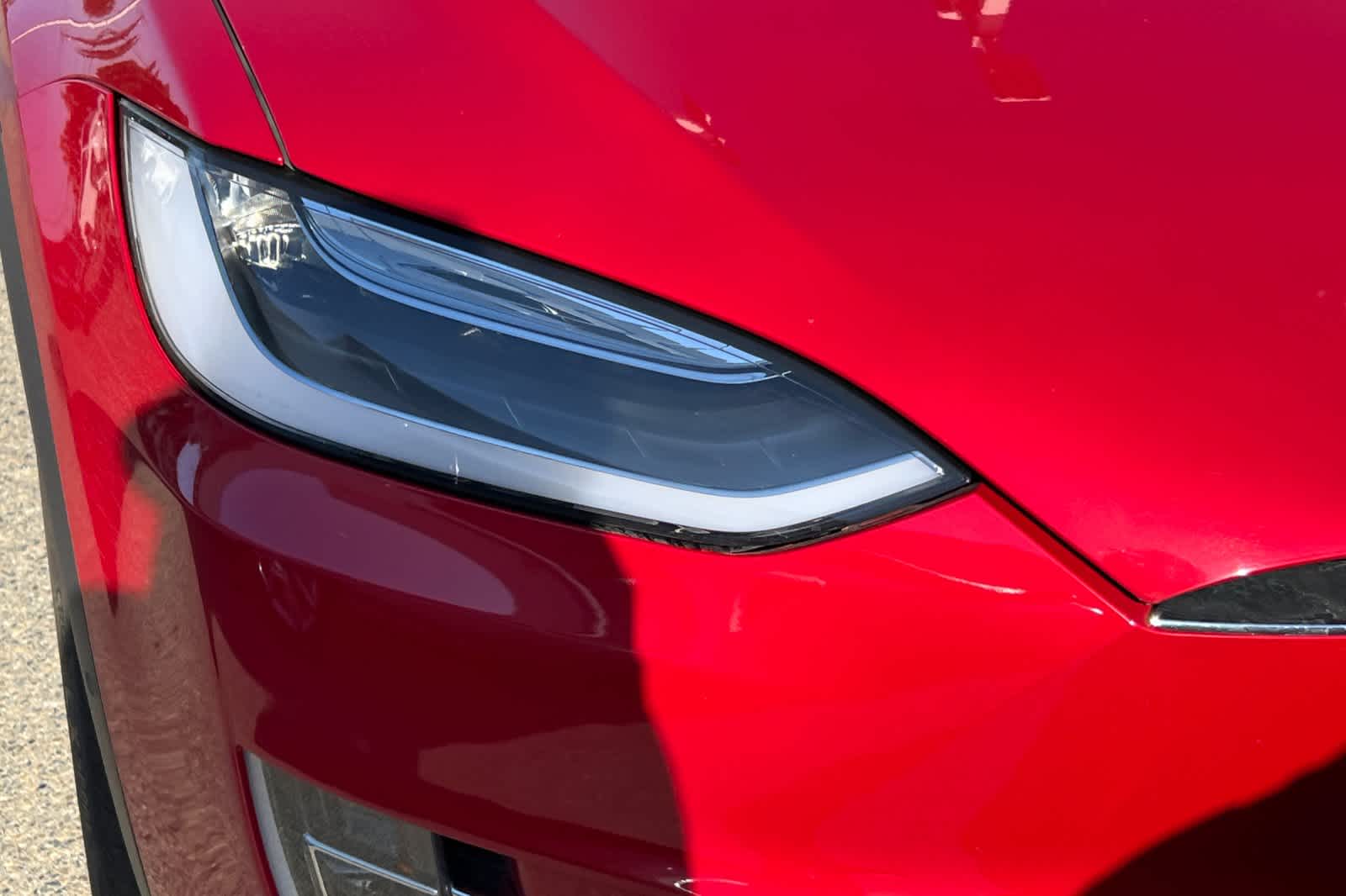 2017 Tesla Model X  8