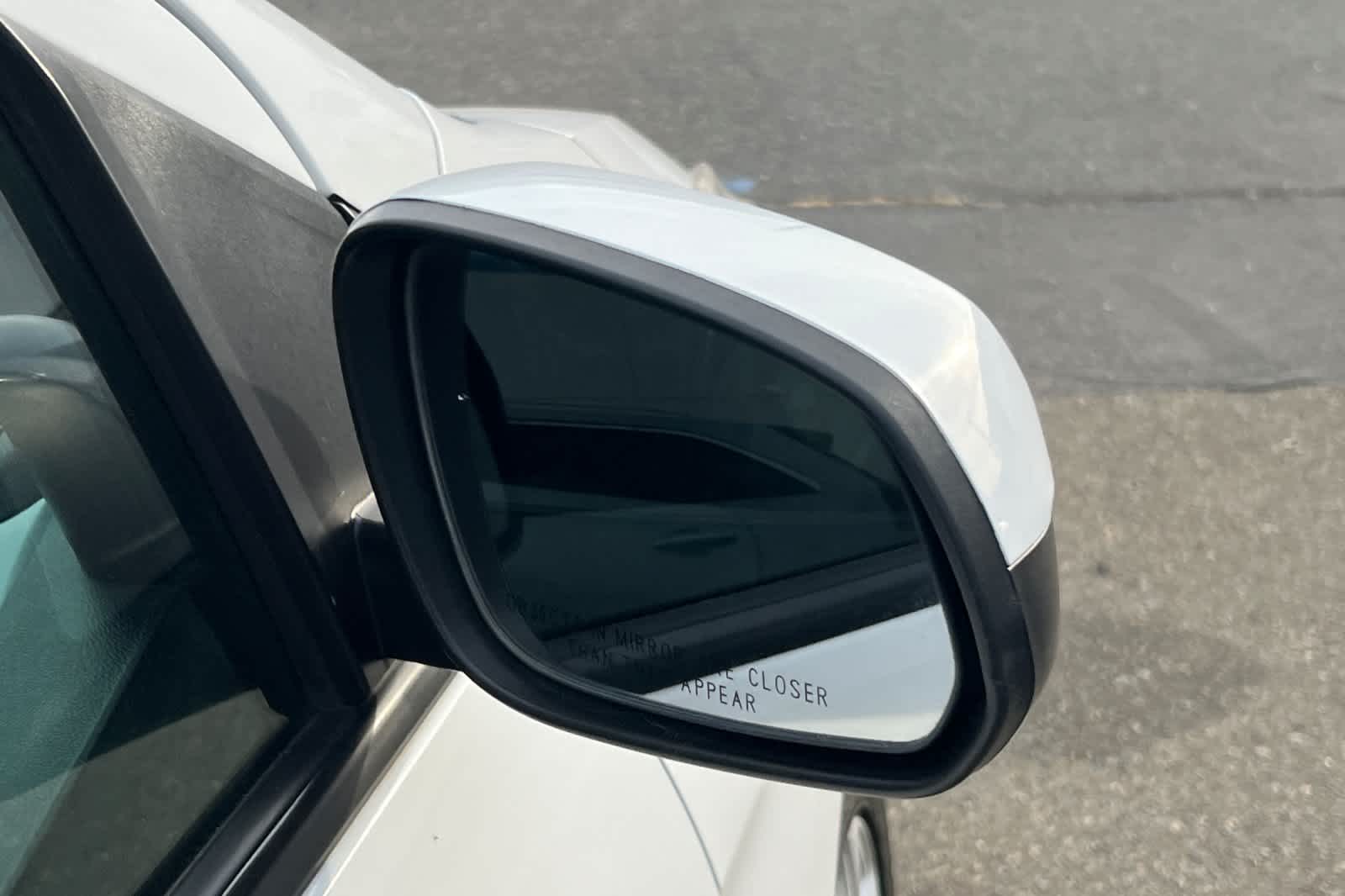 Thumbnail: 2017 Chevrolet Spark - 16