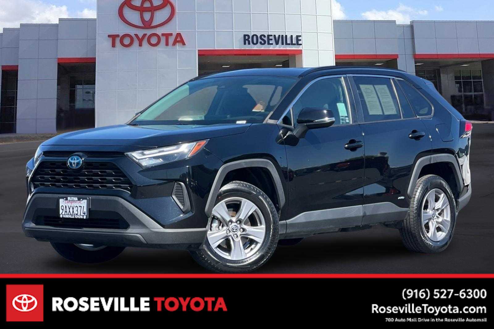 Thumbnail: 2022 Toyota RAV4 - 1