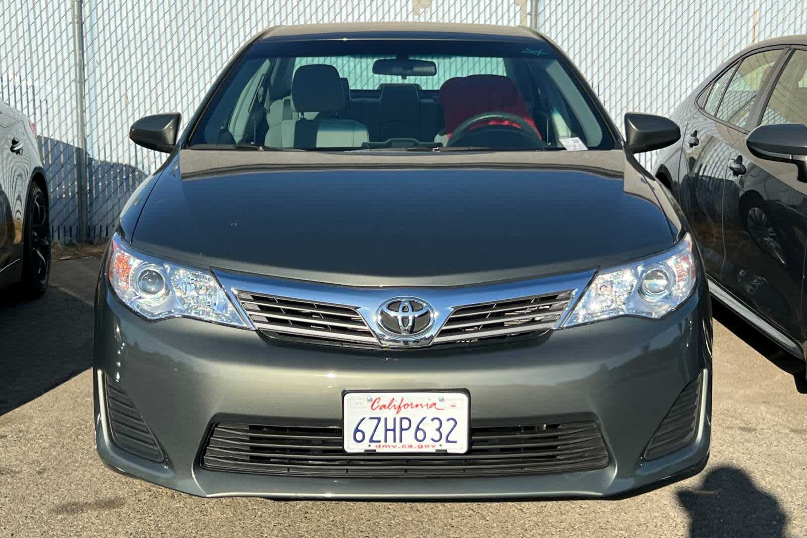 Thumbnail: 2012 Toyota Camry - 6