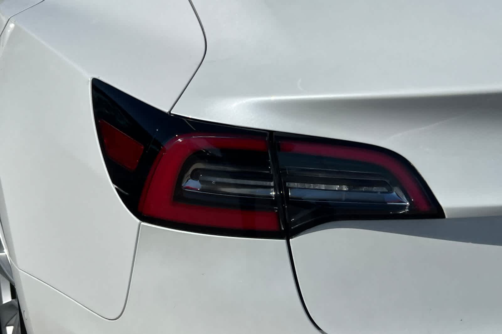 Thumbnail: 2021 Tesla Model 3 - 20