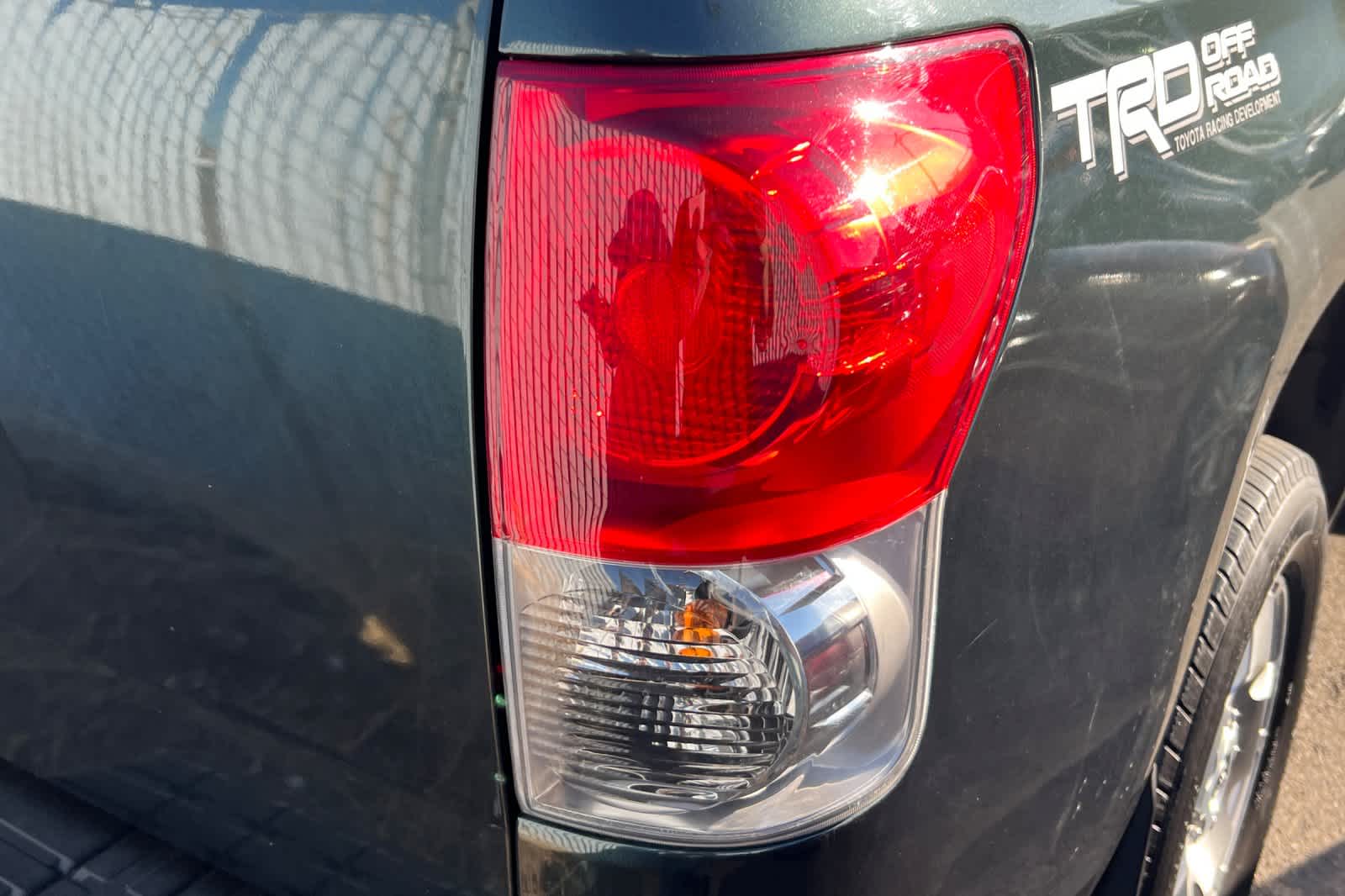 Thumbnail: 2008 Toyota Tundra - 14