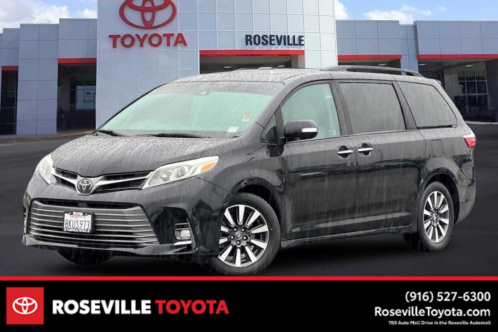 Thumbnail: 2019 Toyota Sienna - 1
